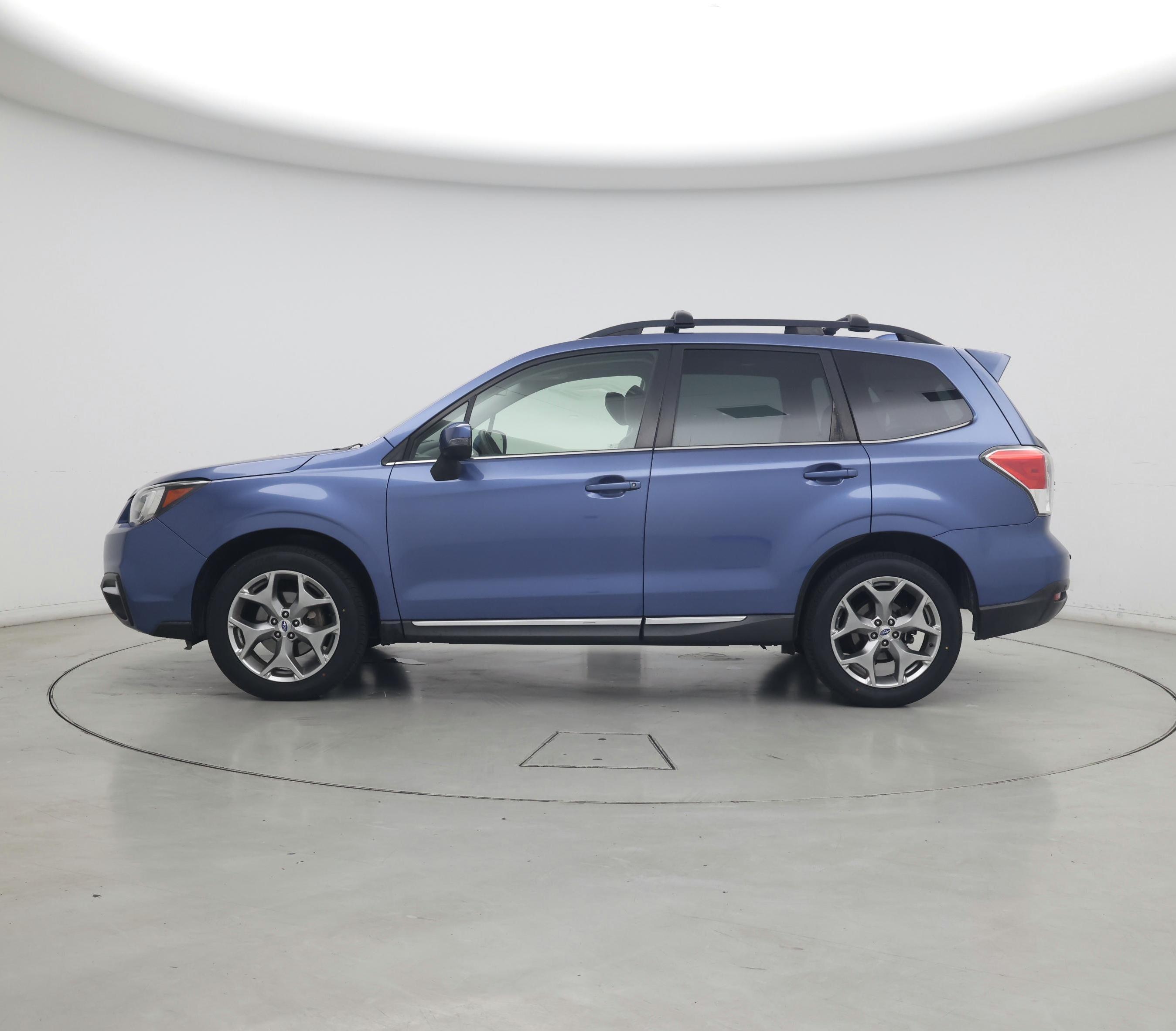 Thumbnail: 2018 Subaru Forester - 3