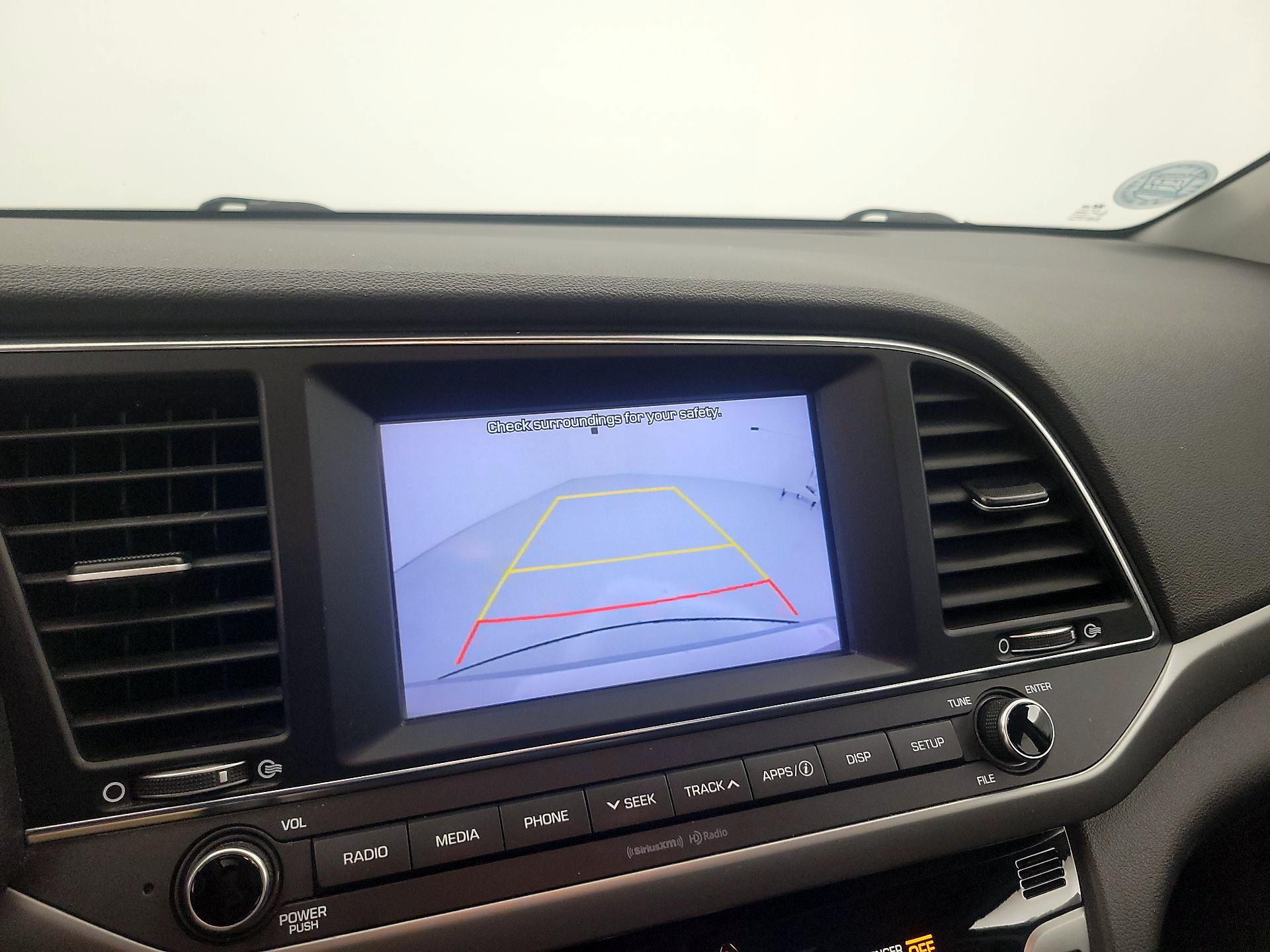 Thumbnail: 2018 Hyundai Elantra - 14