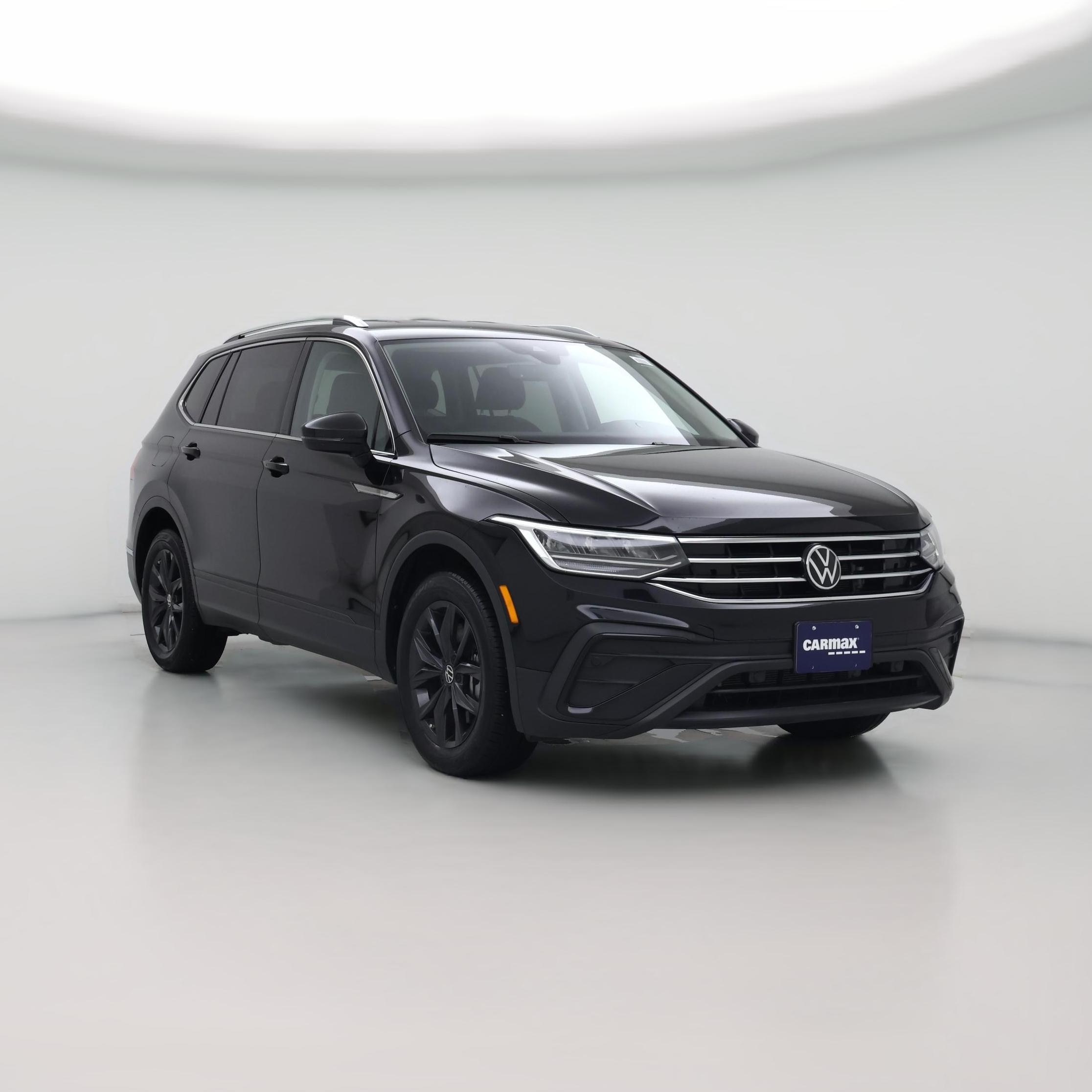 Thumbnail: 2024 Volkswagen Tiguan - 1