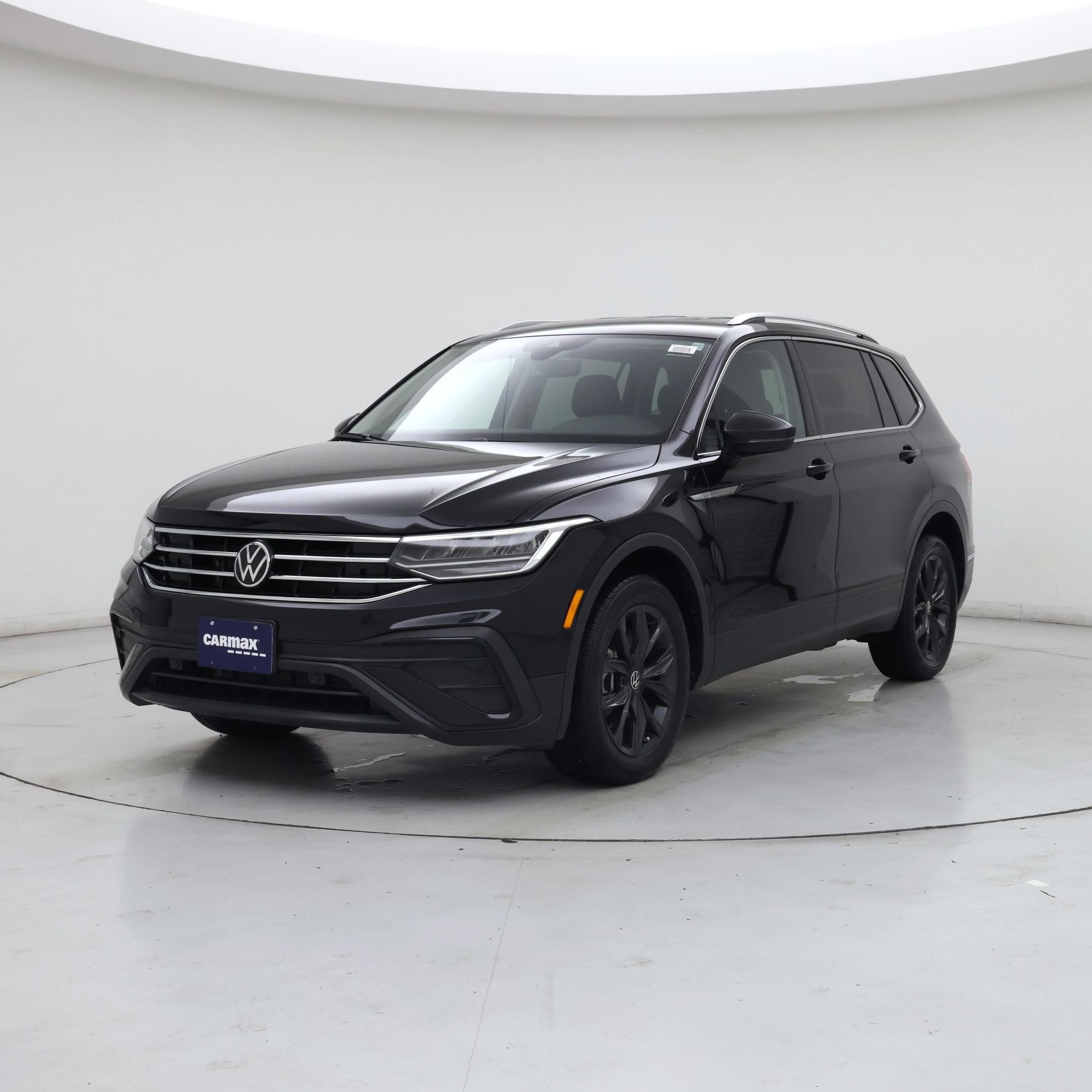 Thumbnail: 2024 Volkswagen Tiguan - 4