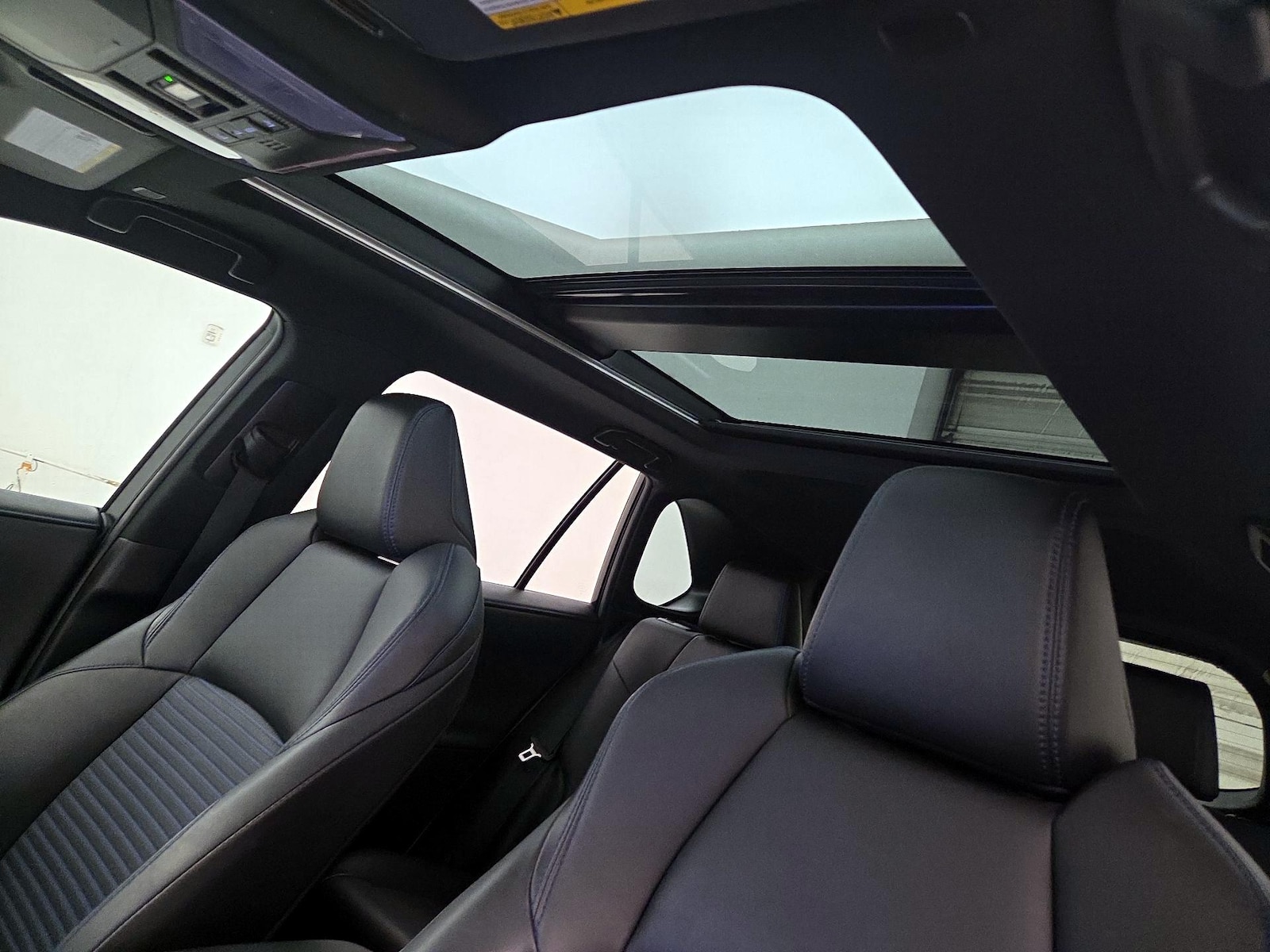 2023 Toyota RAV4 XSE - Photo 20