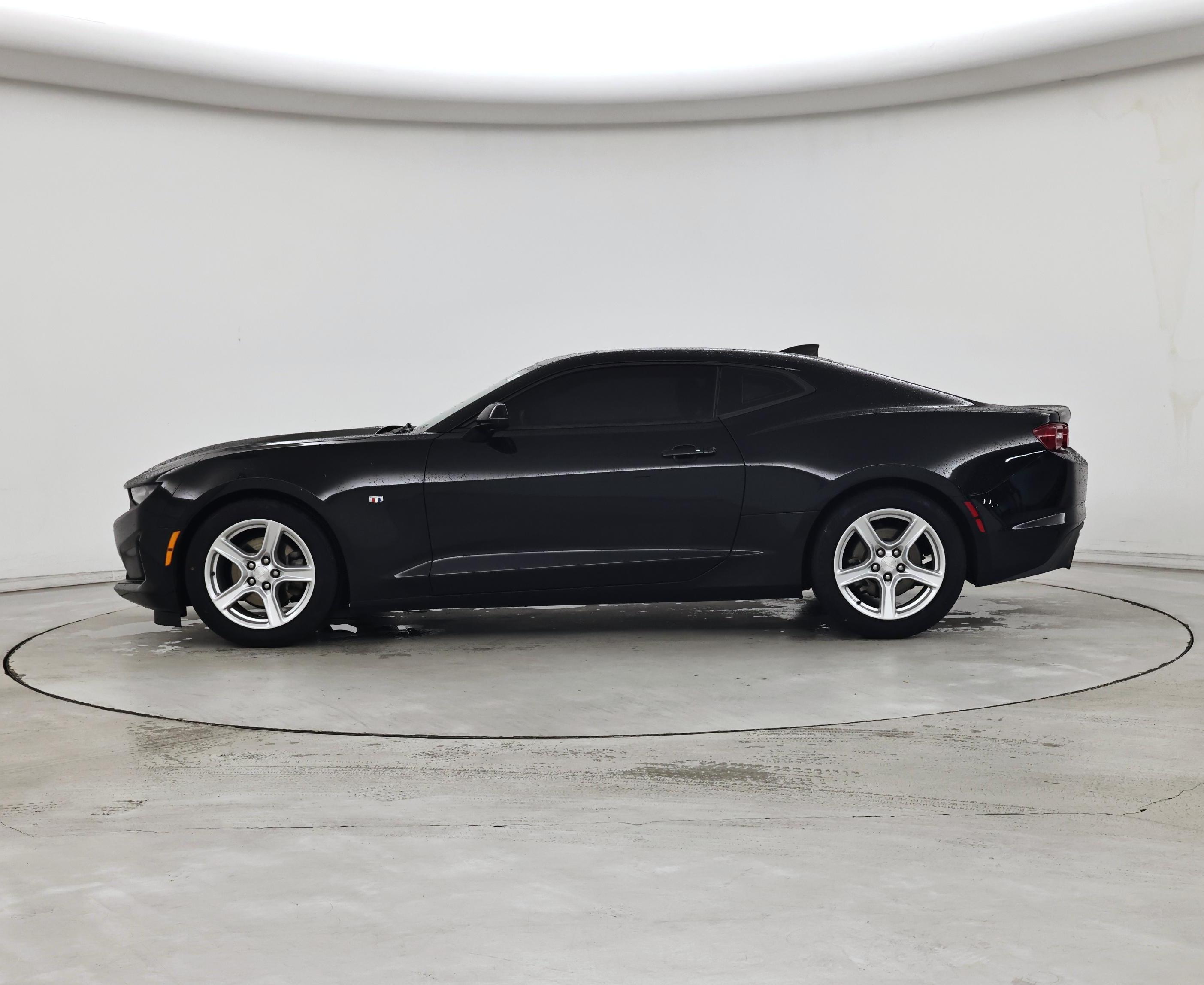 Thumbnail: 2020 Chevrolet Camaro - 3