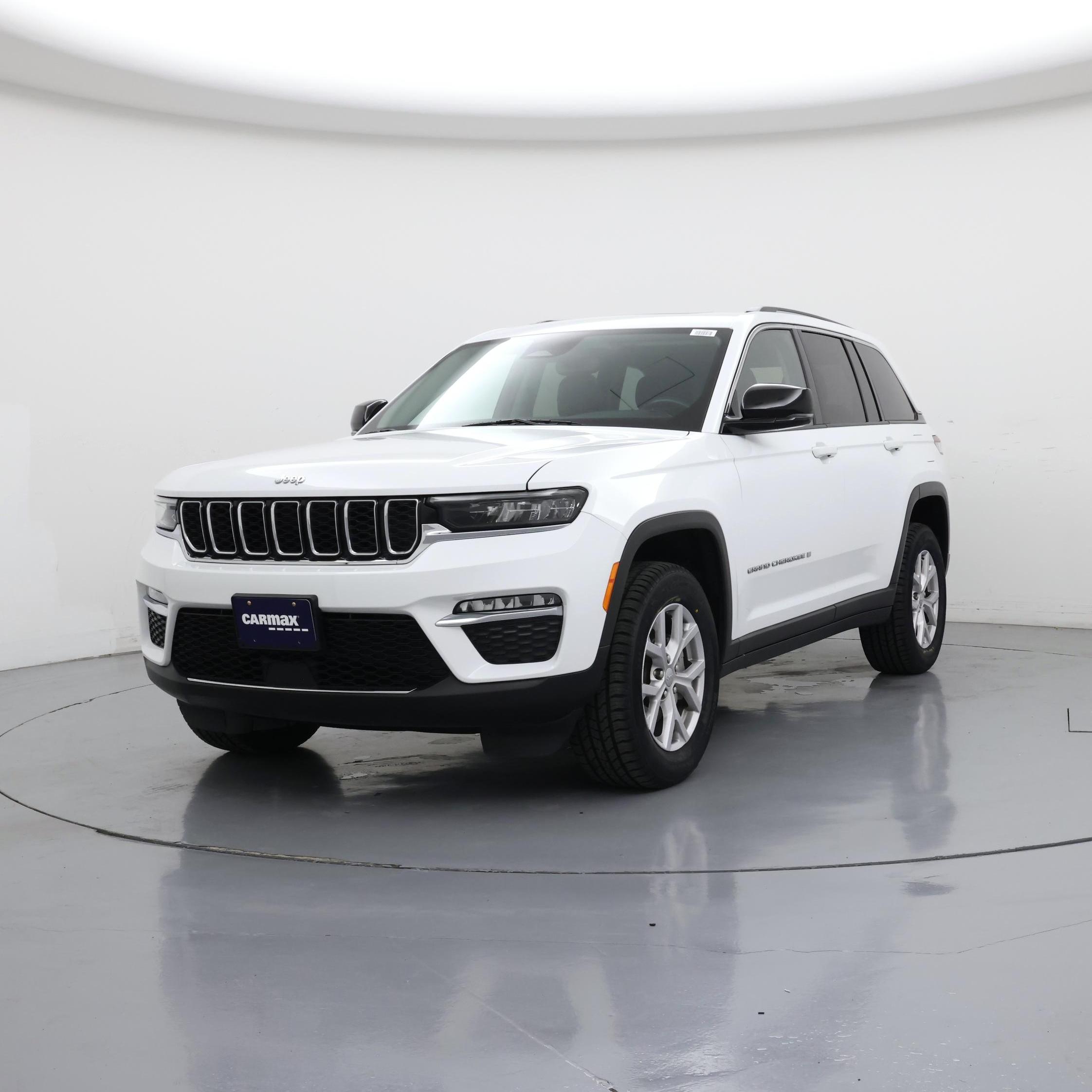 Thumbnail: 2022 Jeep Grand Cherokee - 4