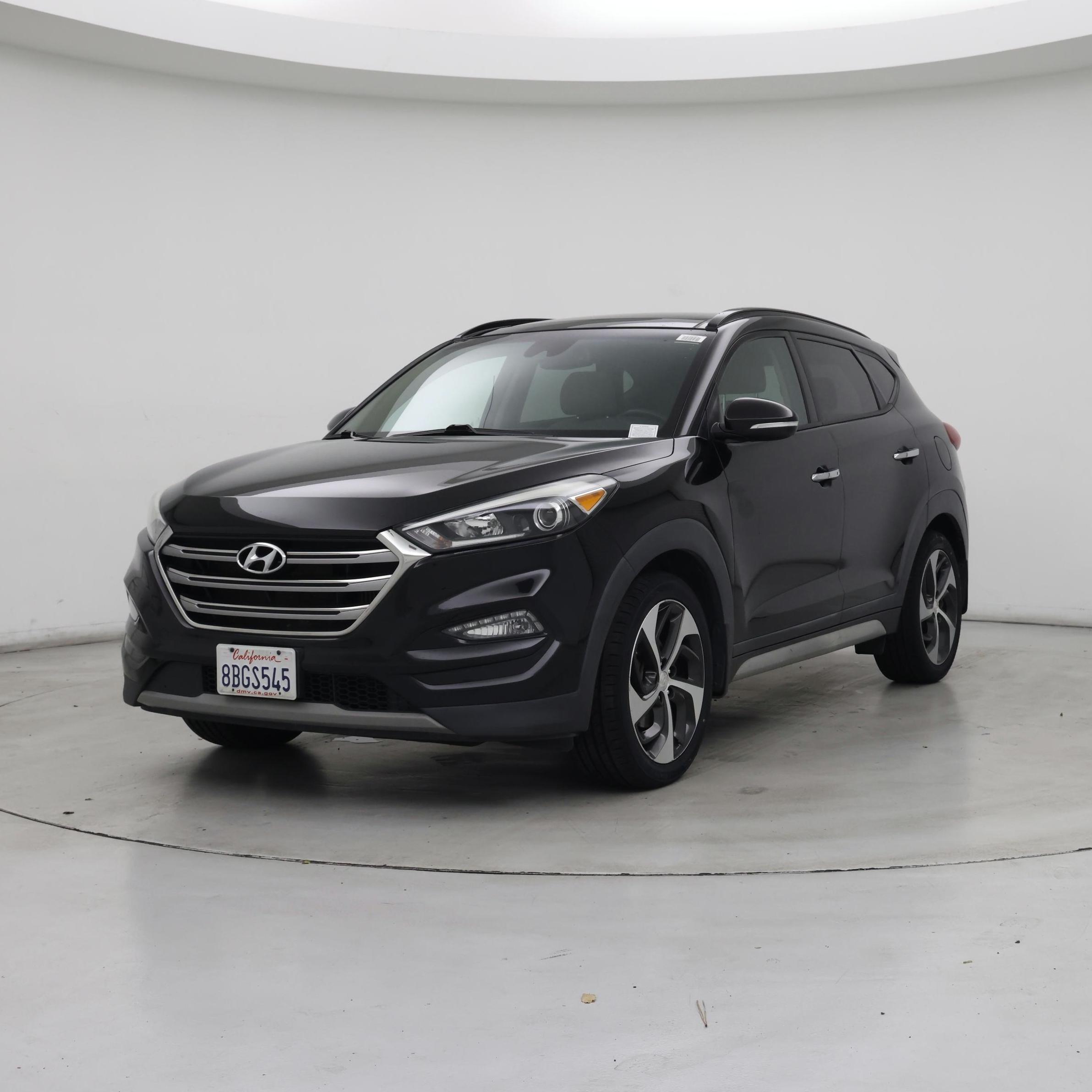 Thumbnail: 2017 Hyundai Tucson - 4