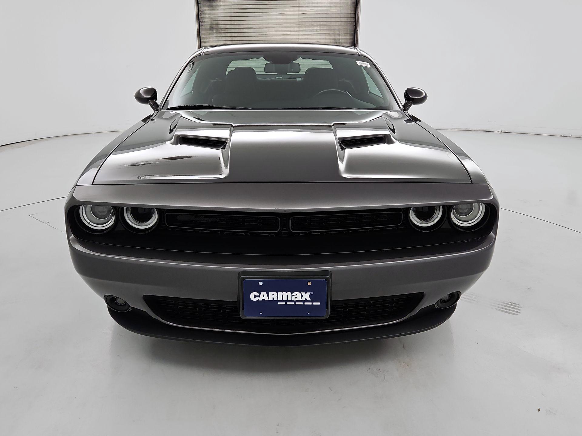 Thumbnail: 2019 Dodge Challenger - 2