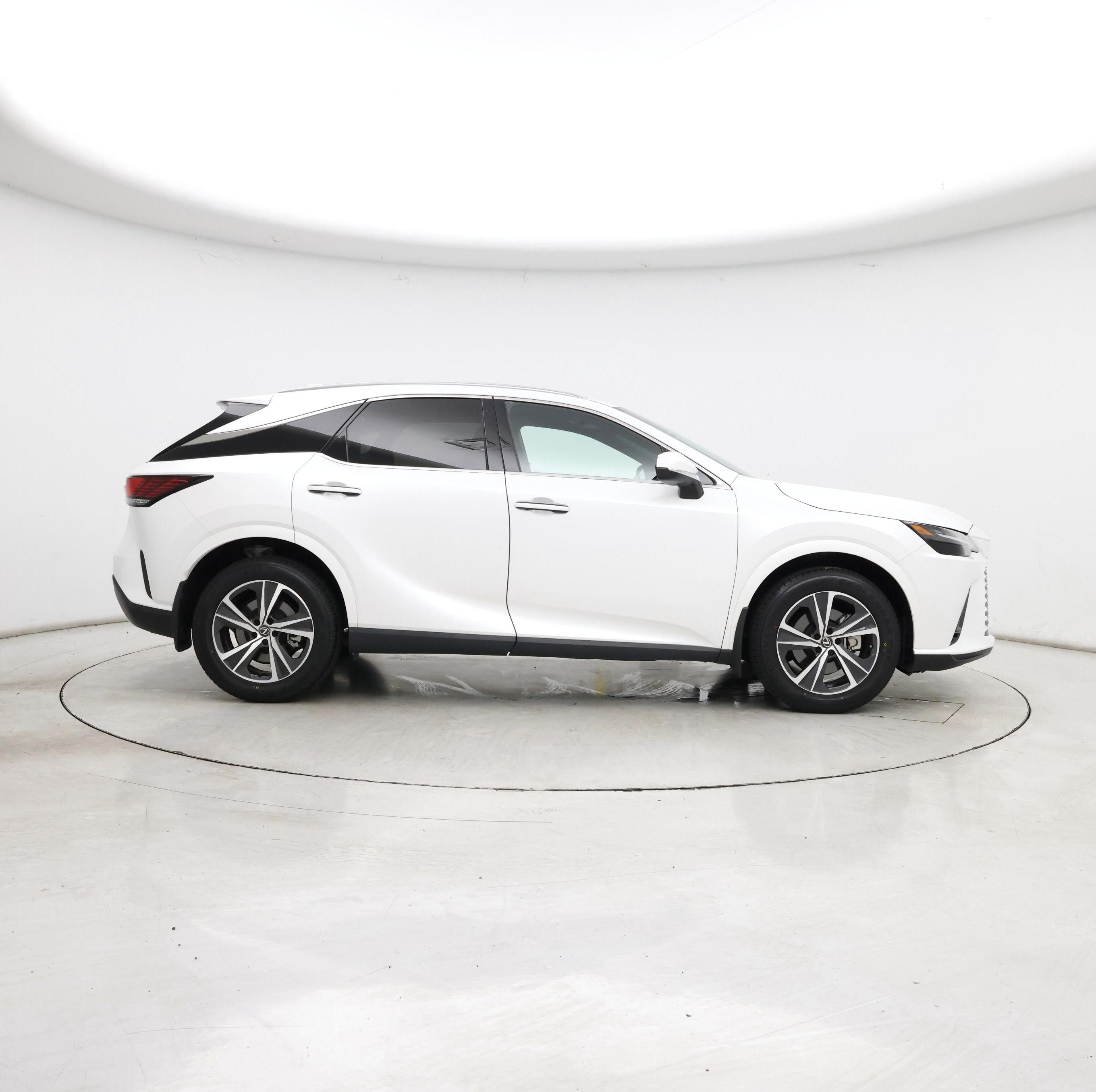 Thumbnail: 2023 Lexus RX - 7