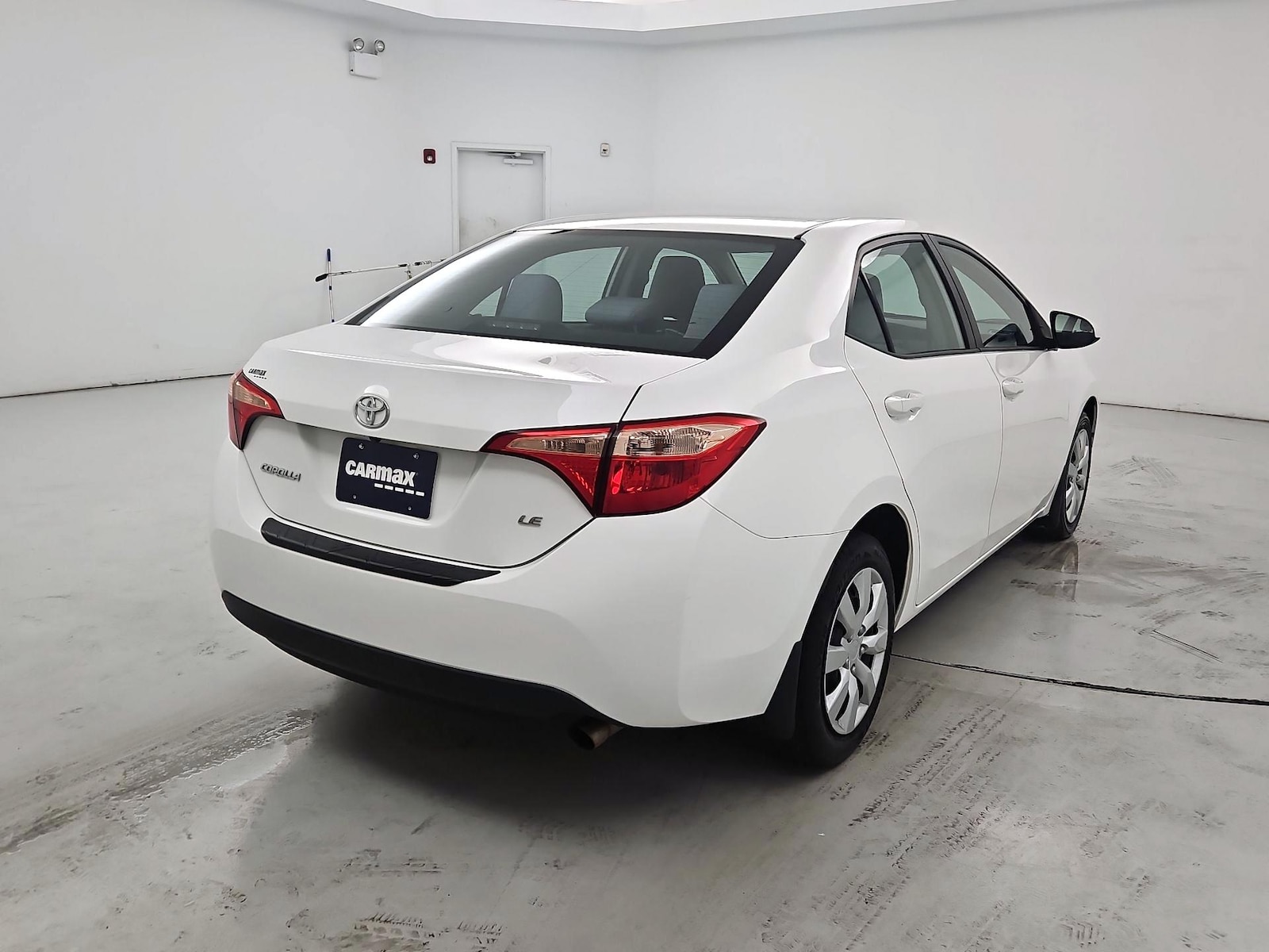 2018 Toyota Corolla LE - Photo 5