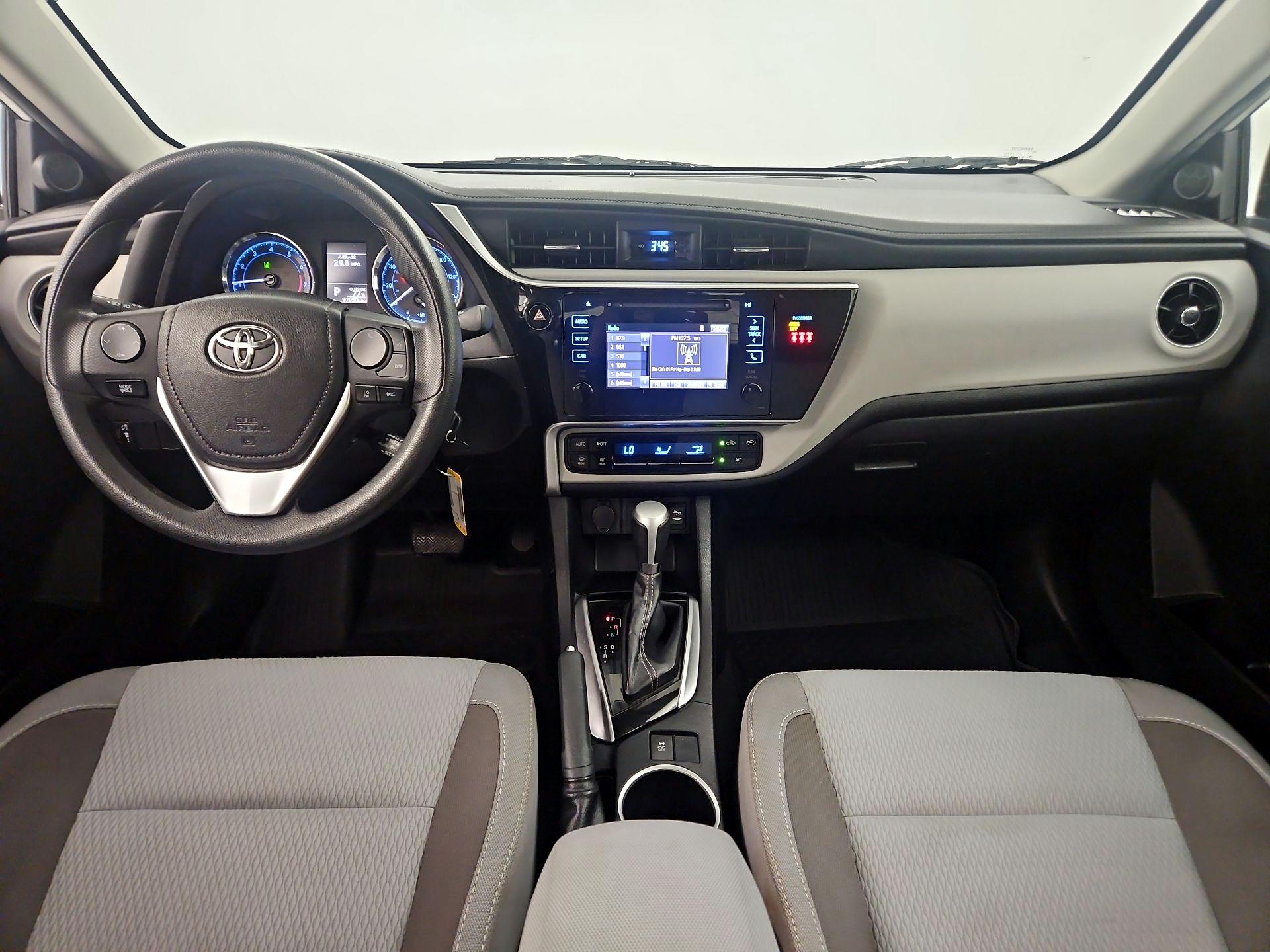Thumbnail: 2018 Toyota Corolla - 8