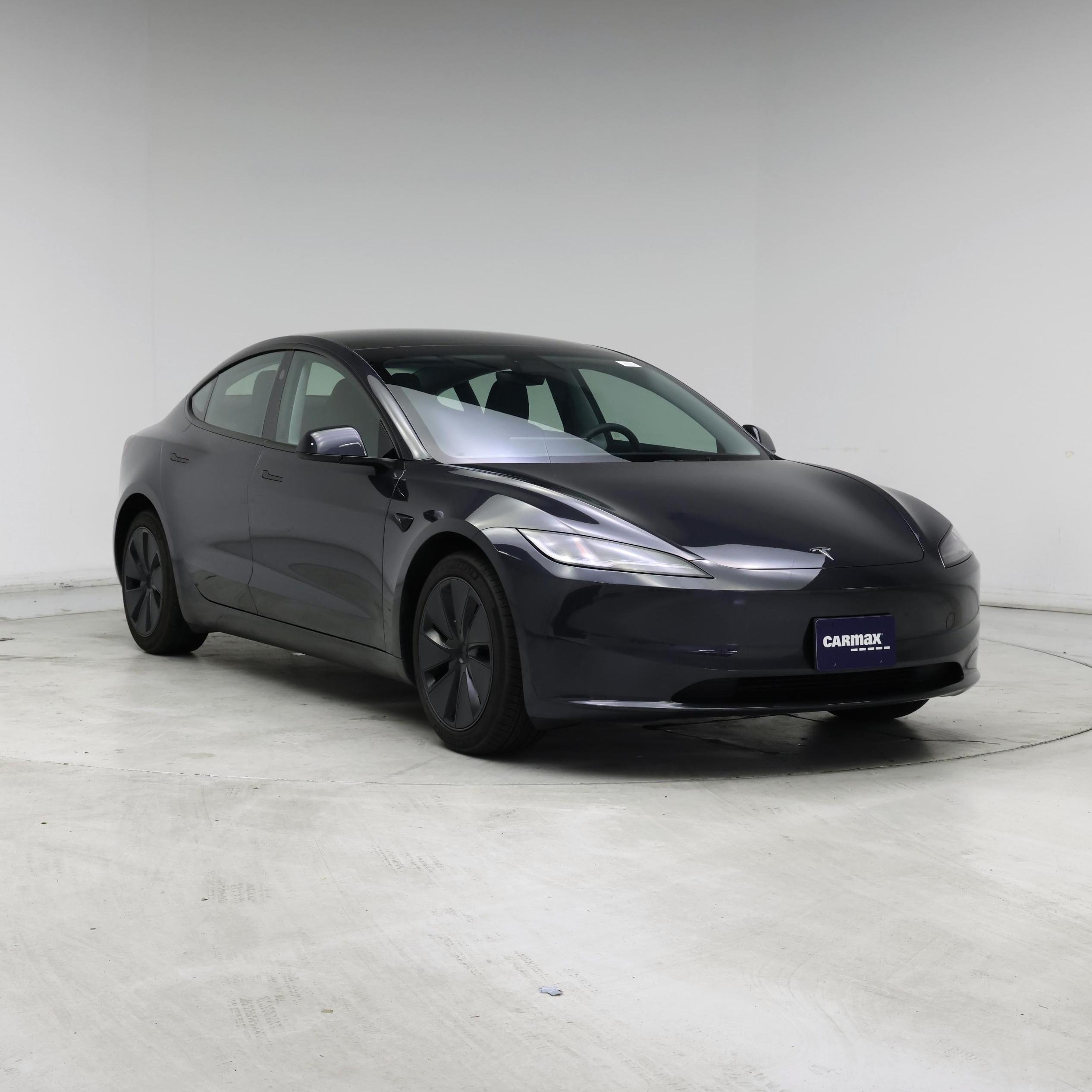 Gray 2025 Tesla Model 3 Long Range RWD Sedan Rear-Wheel Drive Automatic
