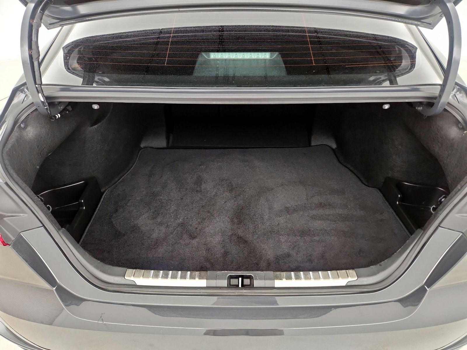 2025 Toyota Camry XSE - Photo 21