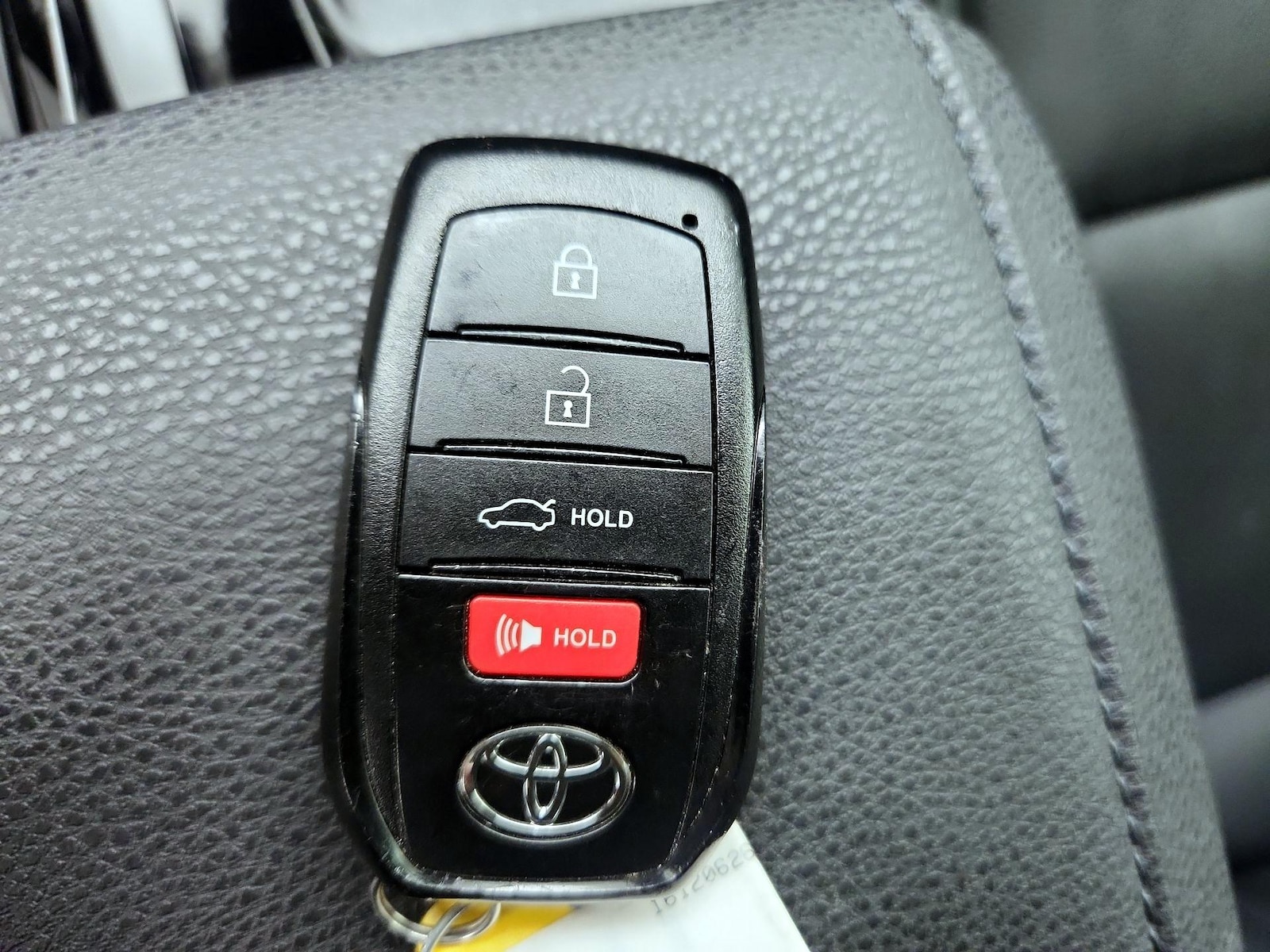 2025 Toyota Camry XSE - Photo 23