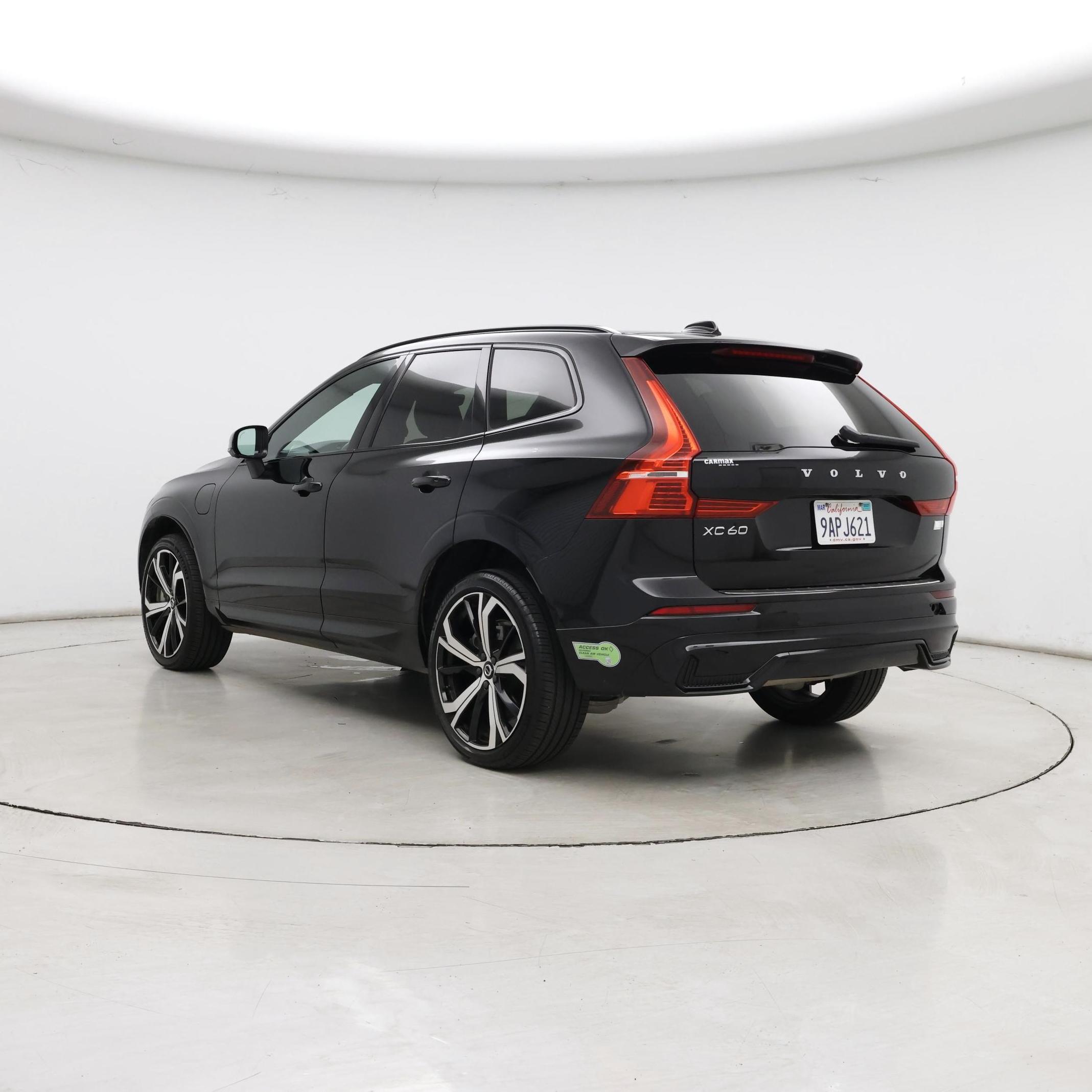 Thumbnail: 2022 Volvo XC60 - 2