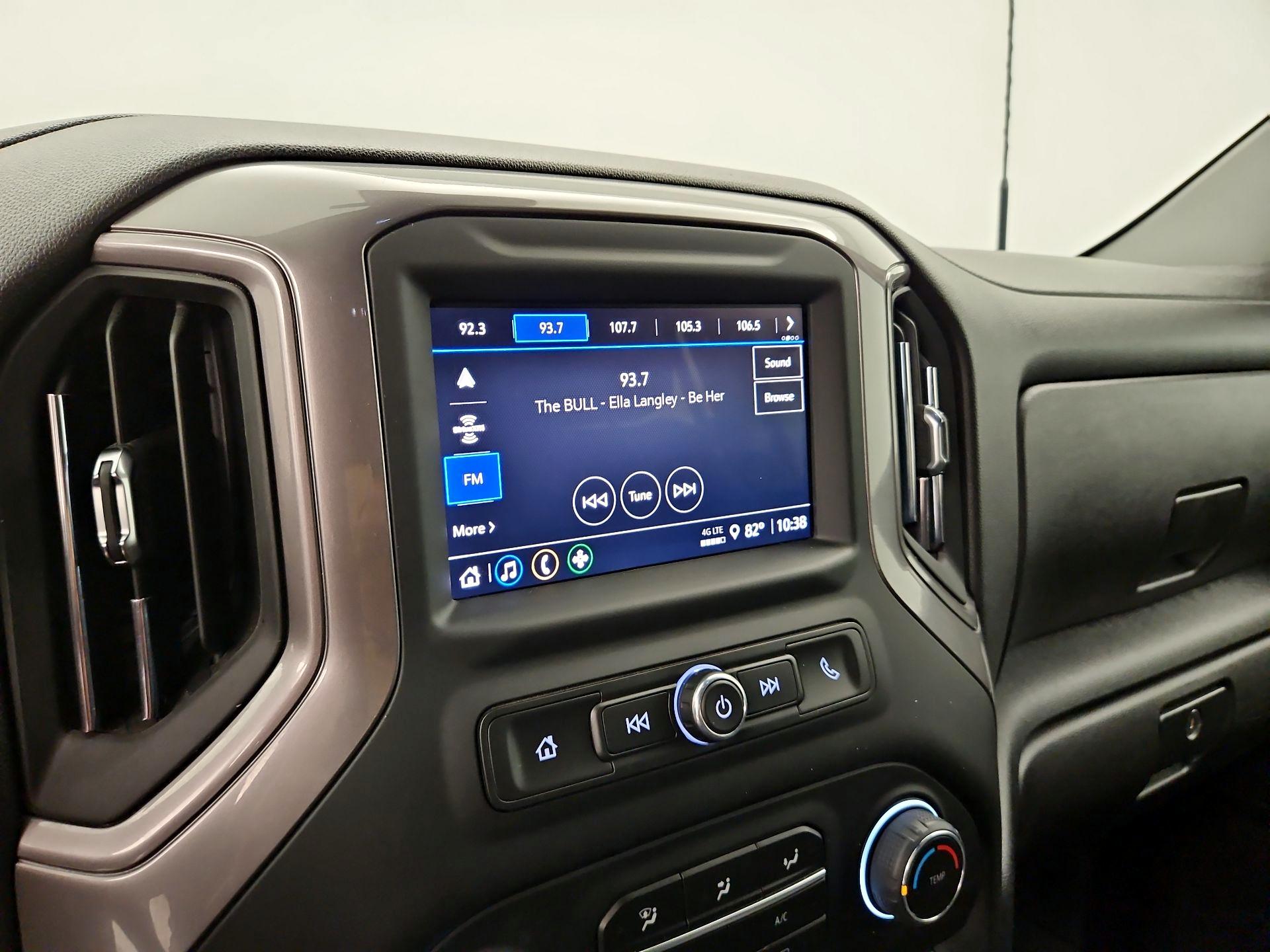 Thumbnail: 2024 Chevrolet Silverado 2500 - 15