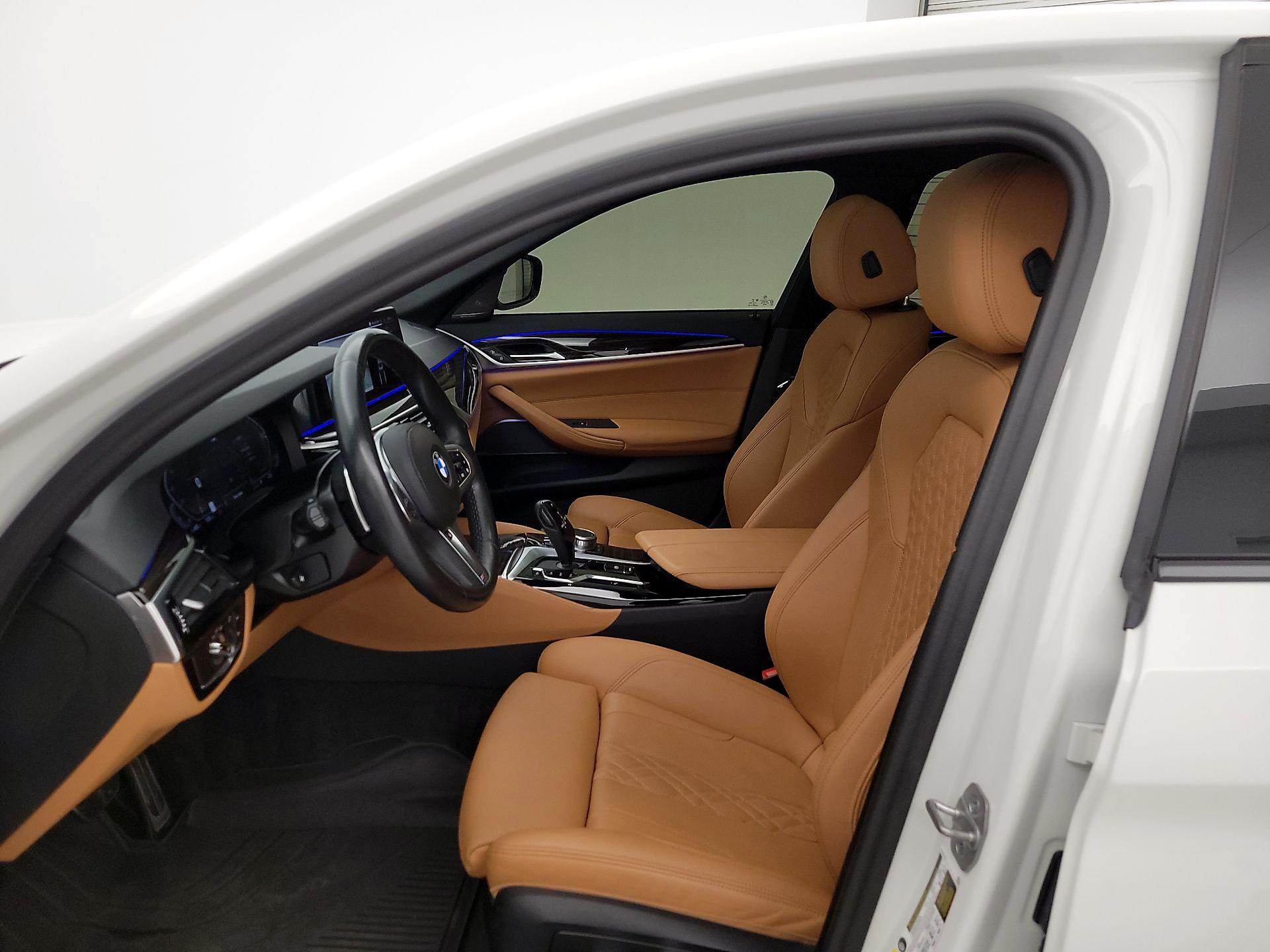 Thumbnail: 2023 BMW 5 Series - 11