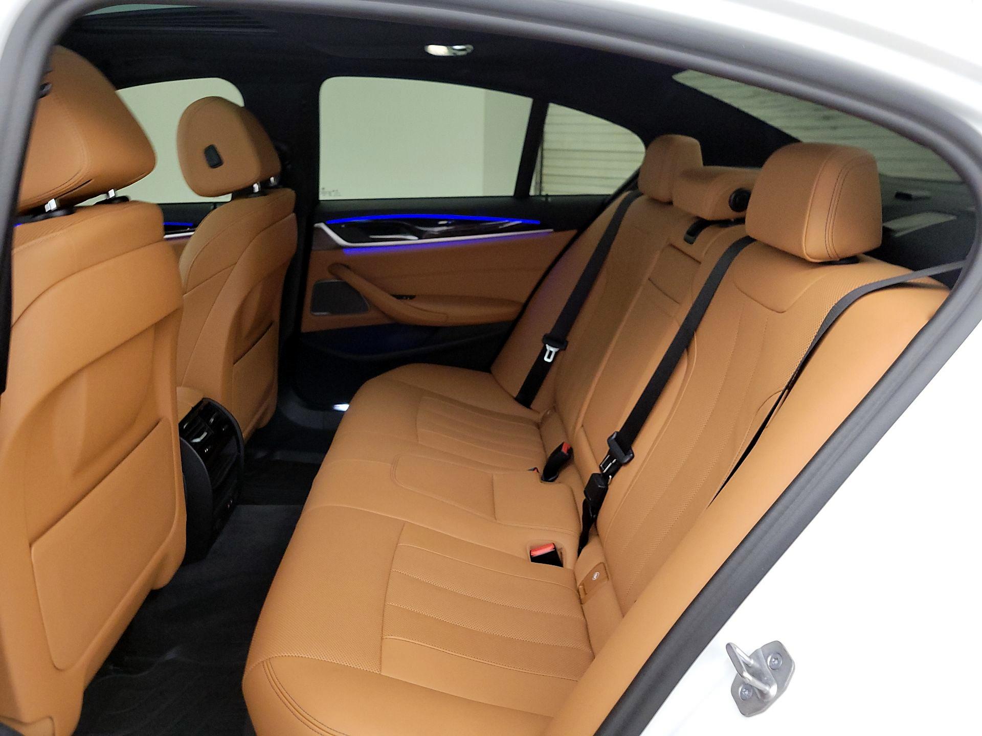 Thumbnail: 2023 BMW 5 Series - 20