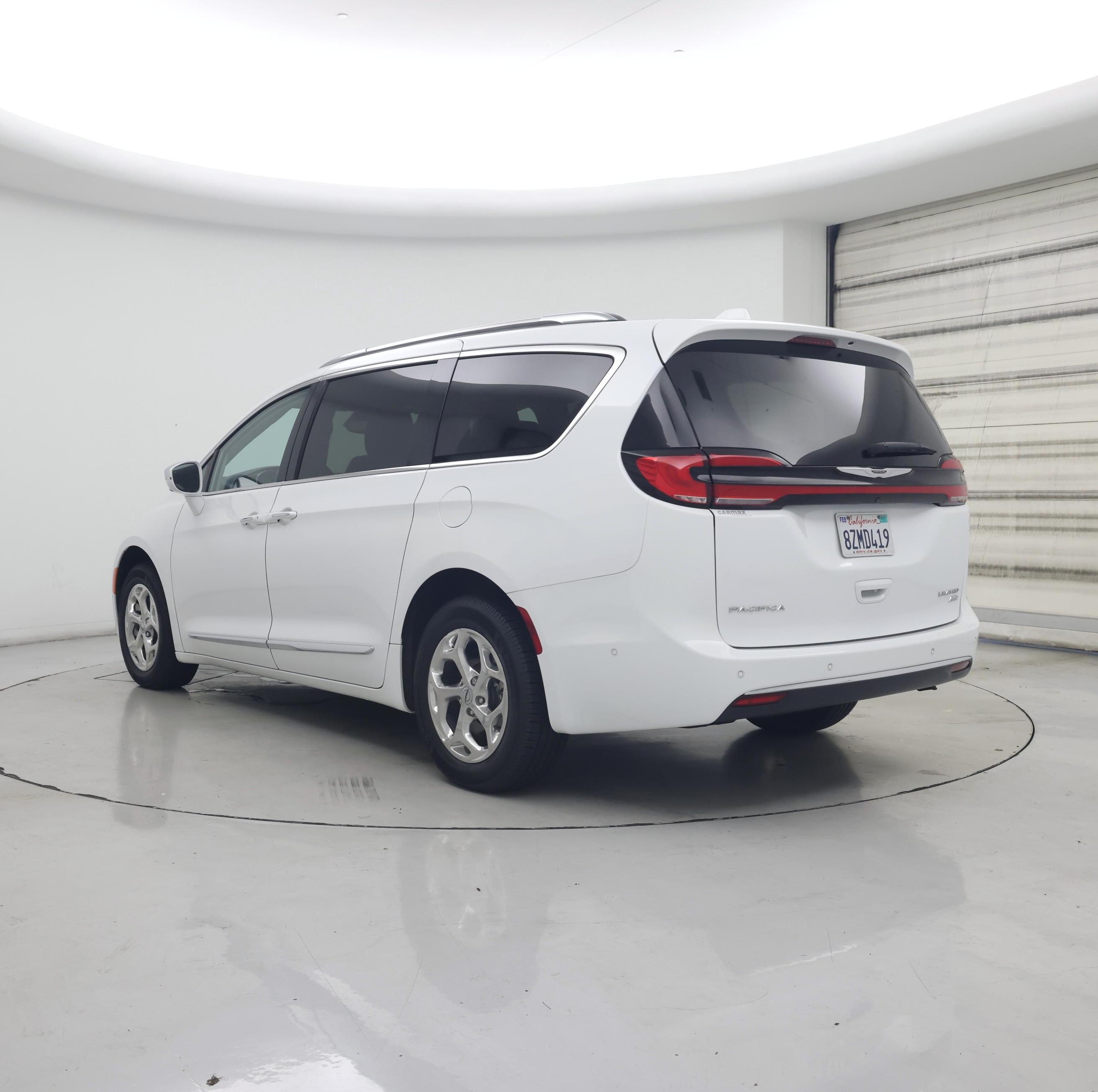 Thumbnail: 2021 Chrysler Pacifica - 2