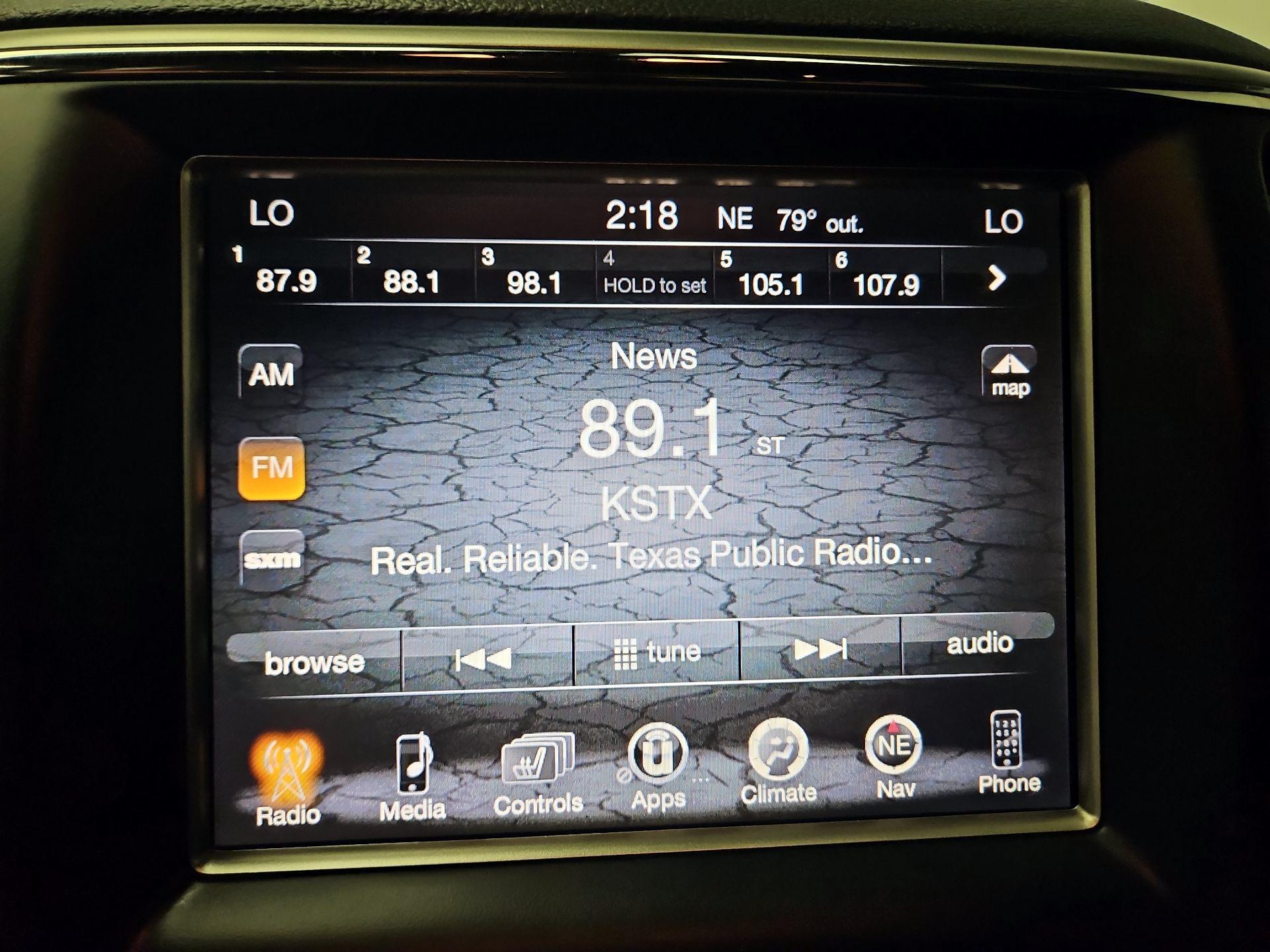 Thumbnail: 2017 Jeep Grand Cherokee - 16