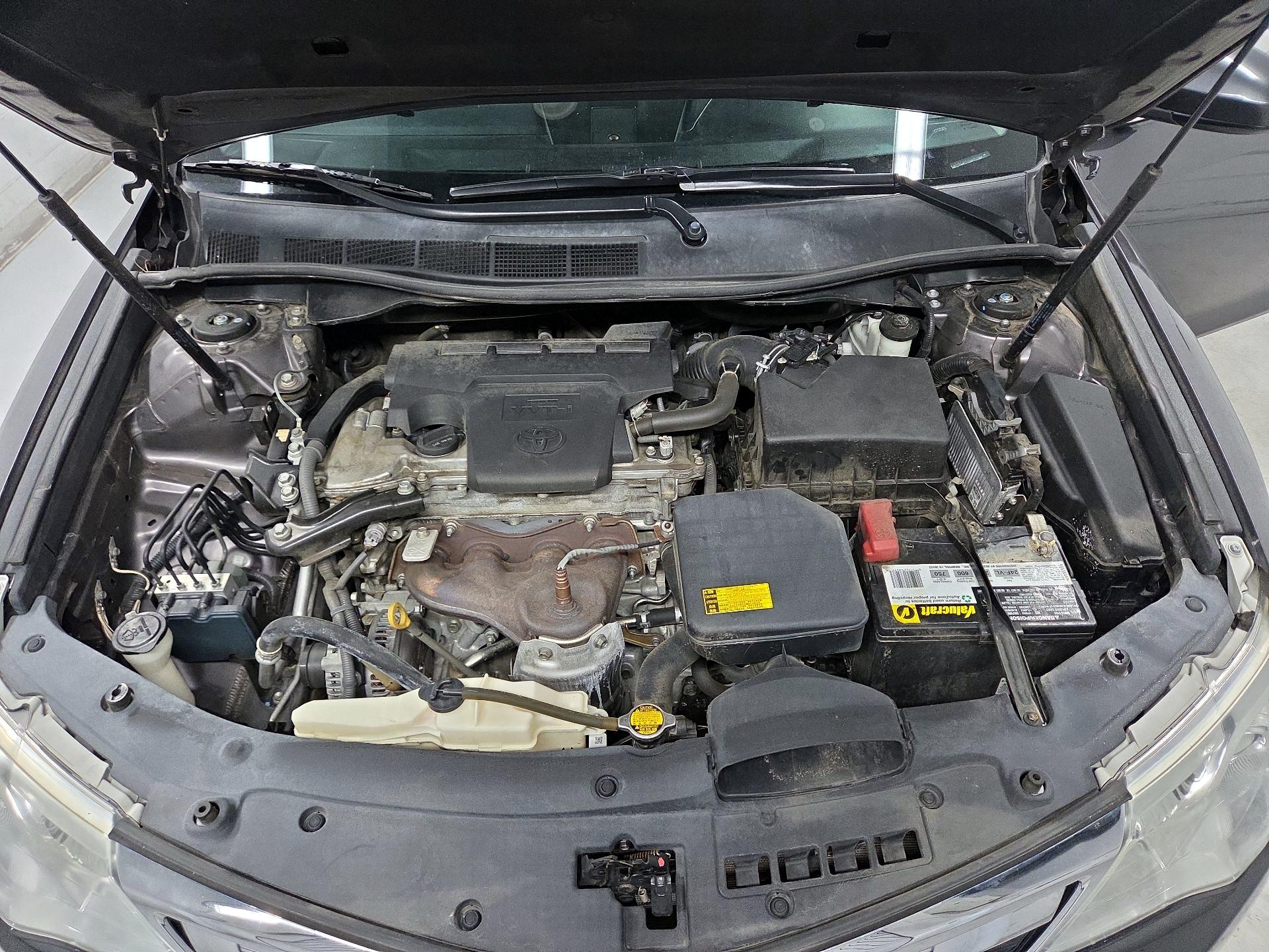 Thumbnail: 2014 Toyota Camry - 19