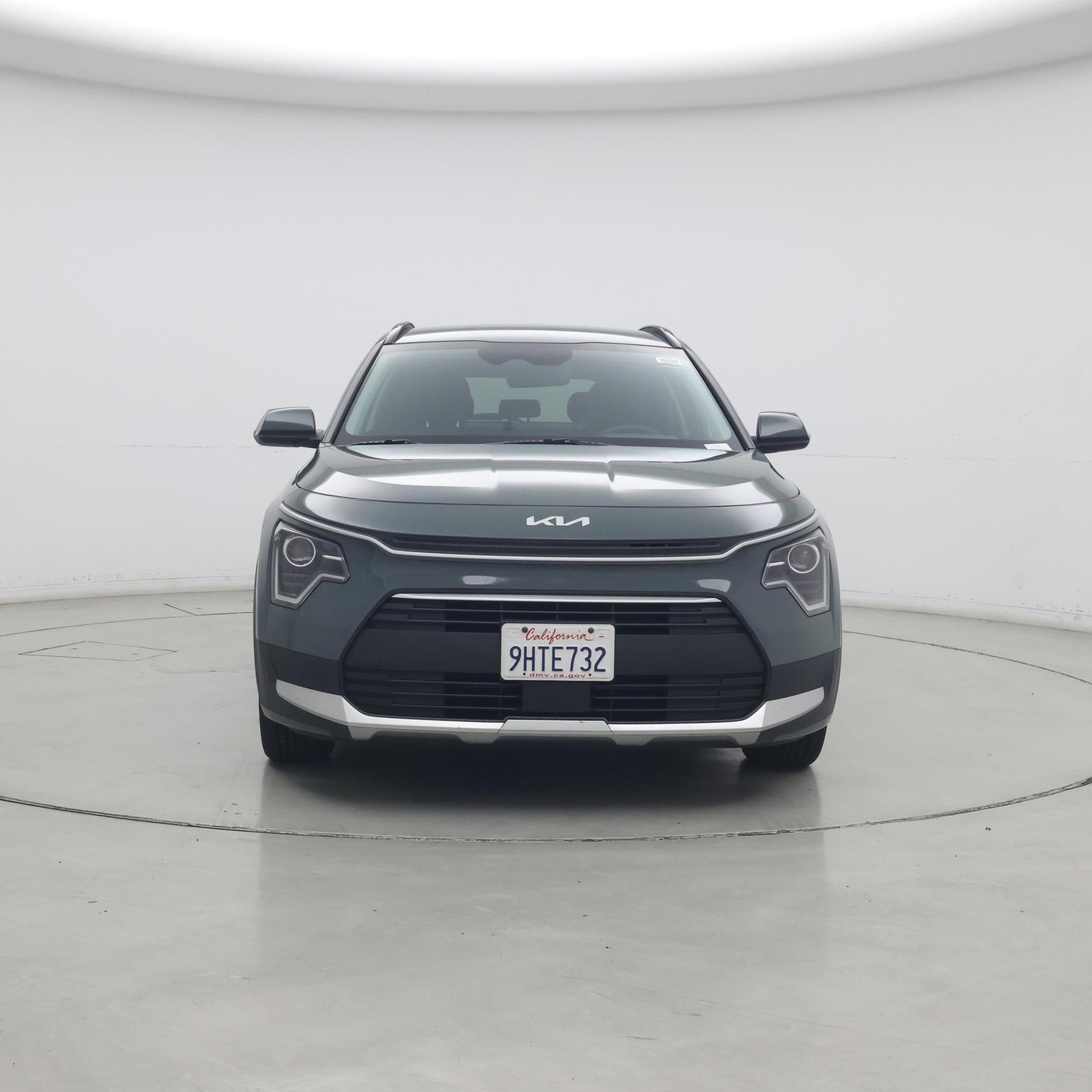 Thumbnail: 2023 Kia Niro - 5