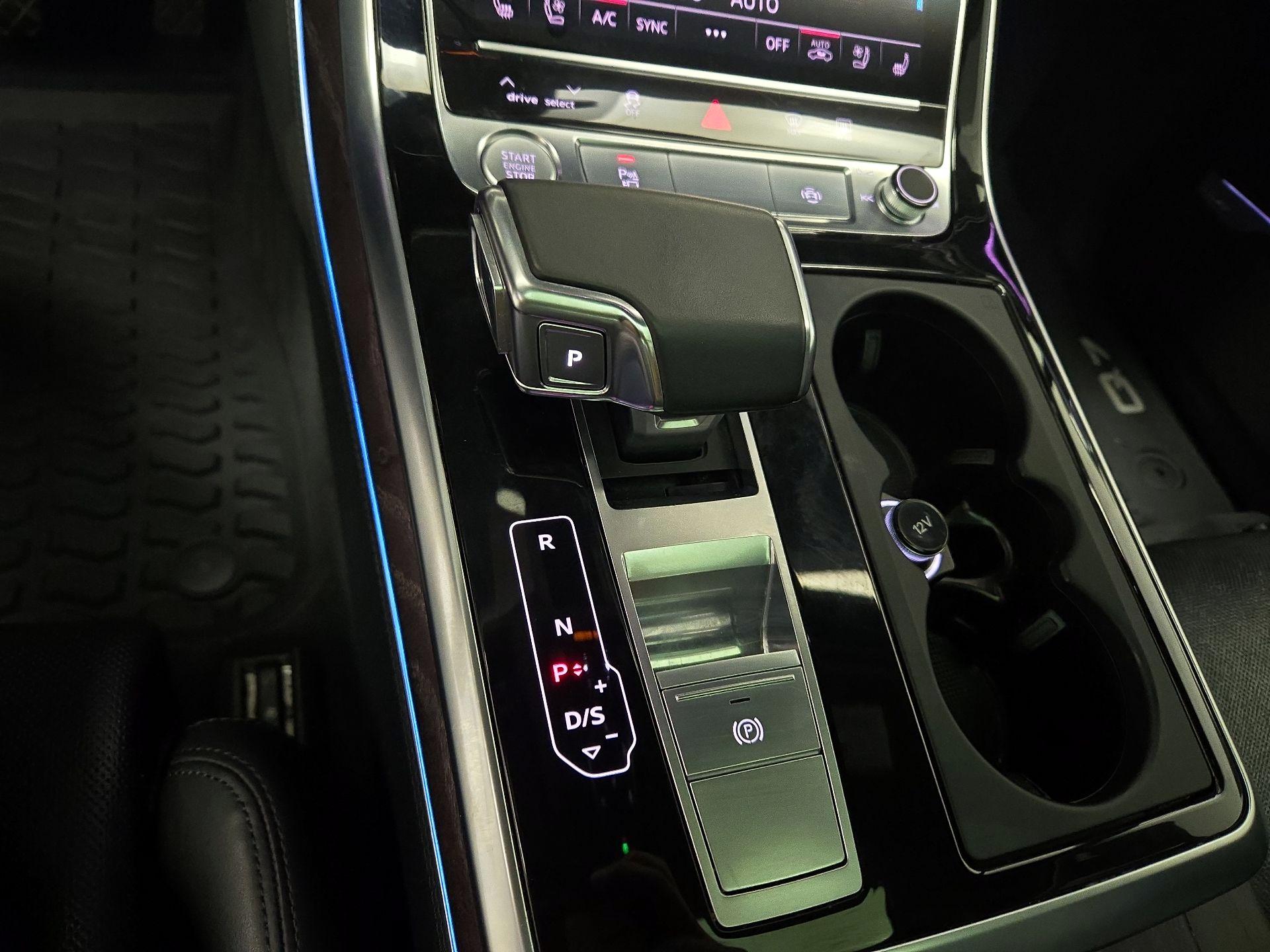 Thumbnail: 2020 Audi Q7 - 18