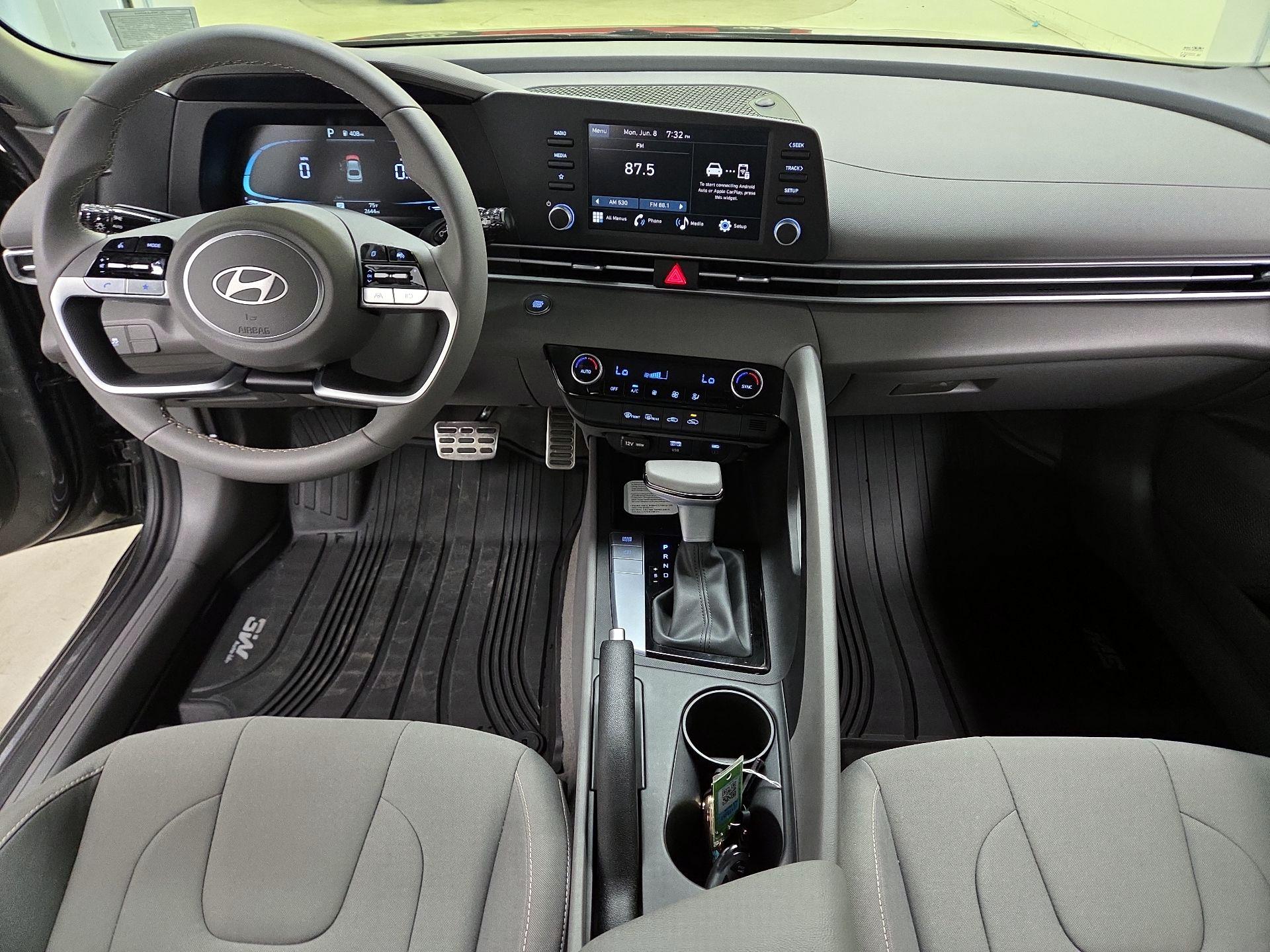 Thumbnail: 2026 Hyundai Elantra - 9