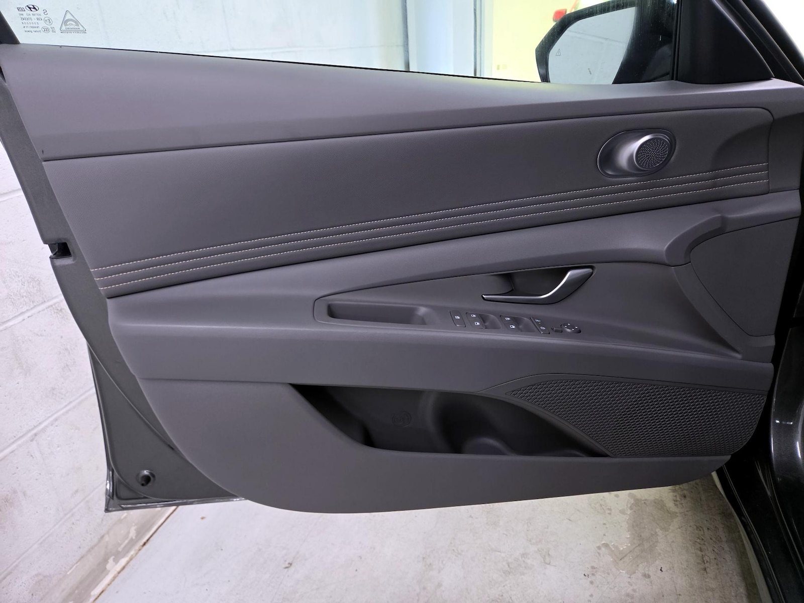 2026 Hyundai Elantra SEL Sport - Photo 13