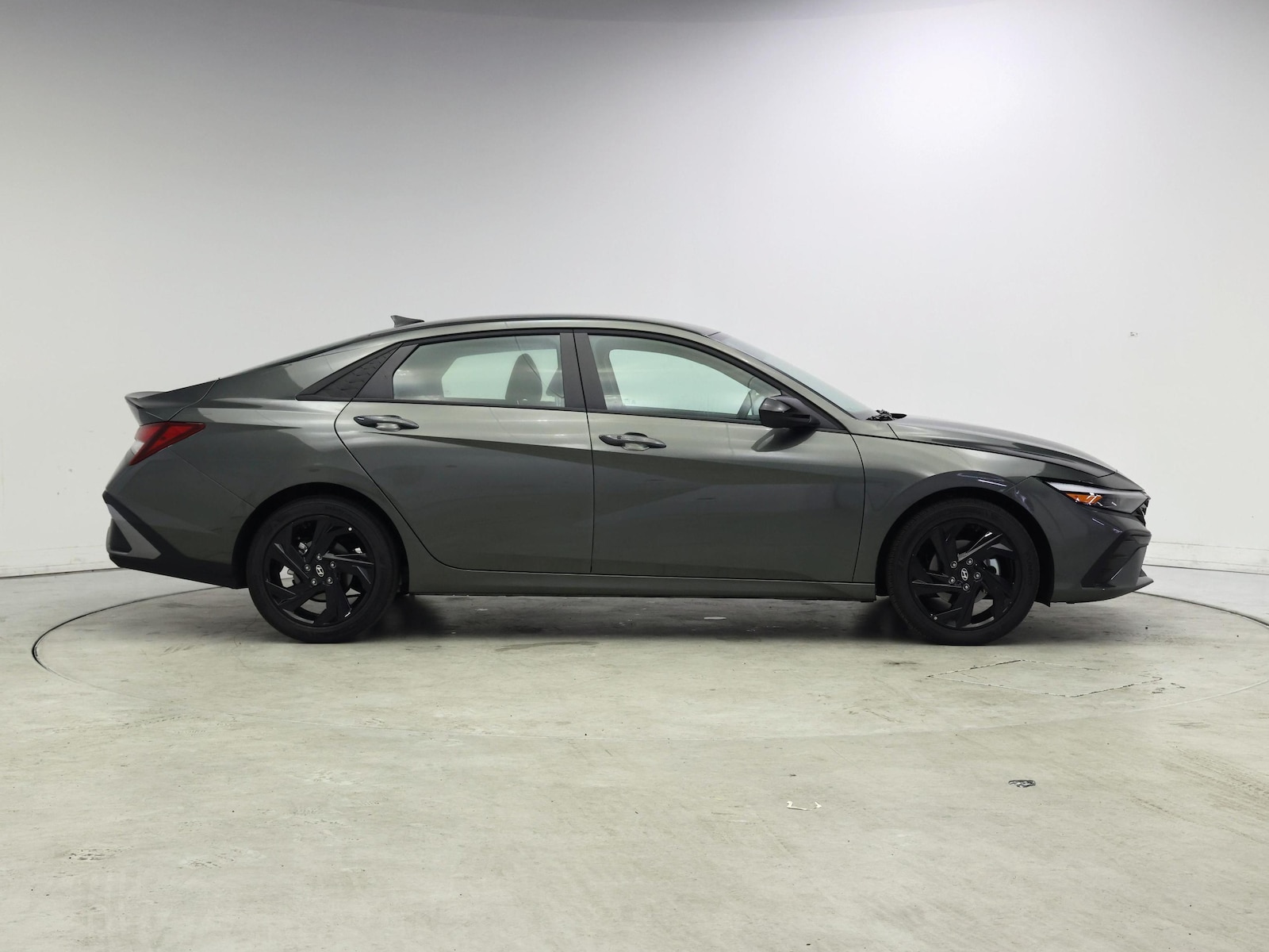 2026 Hyundai Elantra SEL Sport - Photo 8