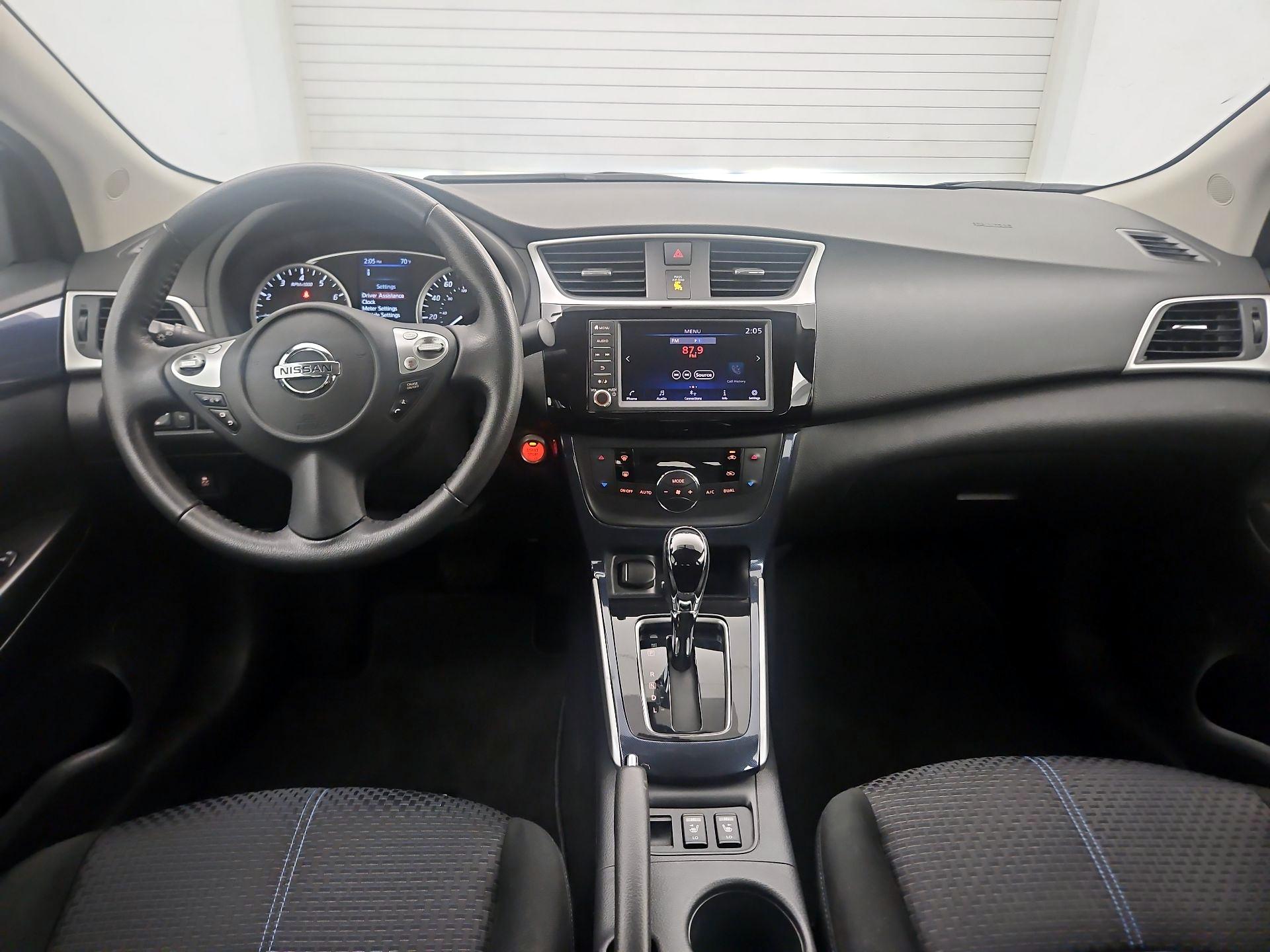 Thumbnail: 2019 Nissan Sentra - 9