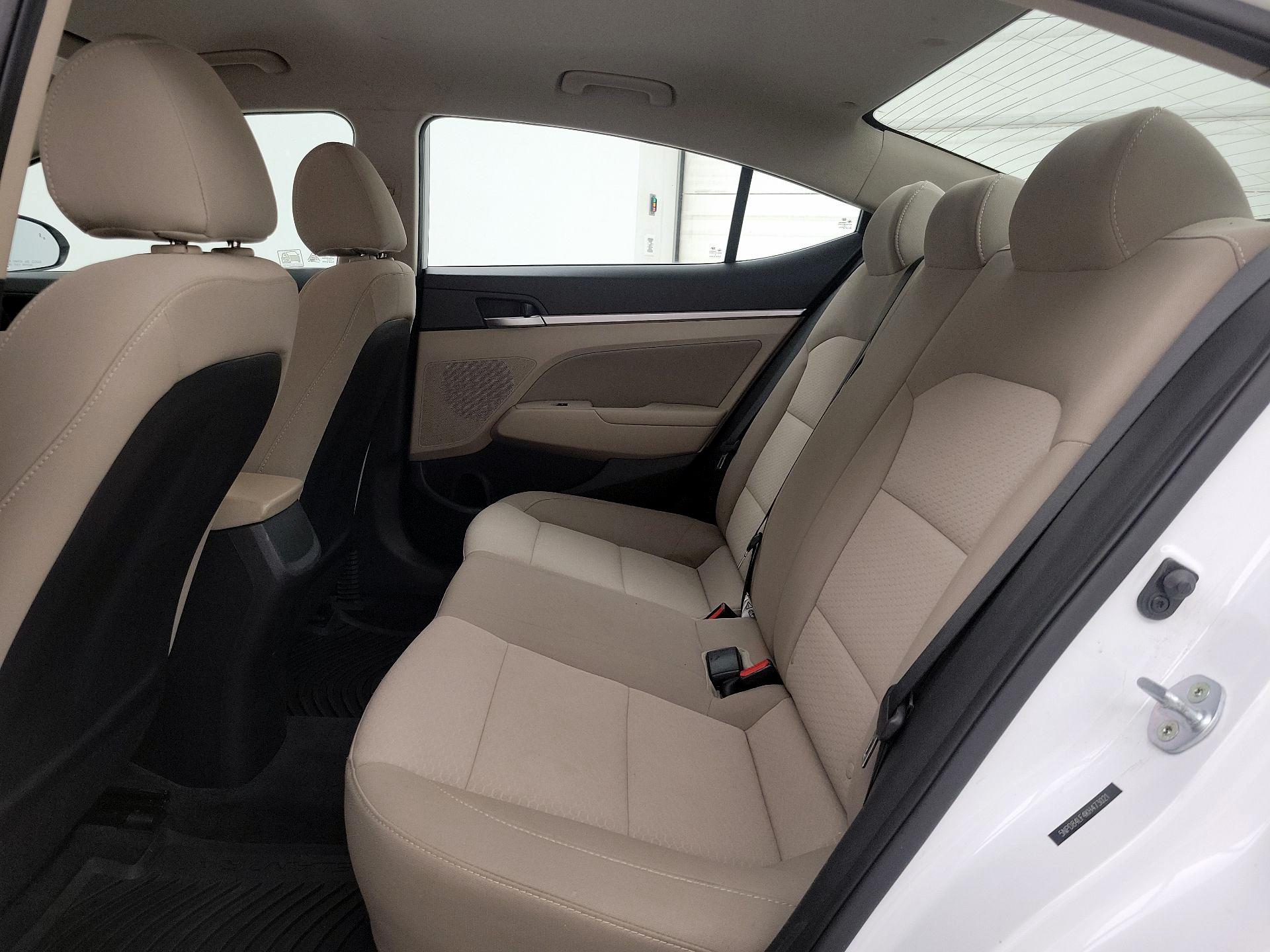 Thumbnail: 2019 Hyundai Elantra - 19
