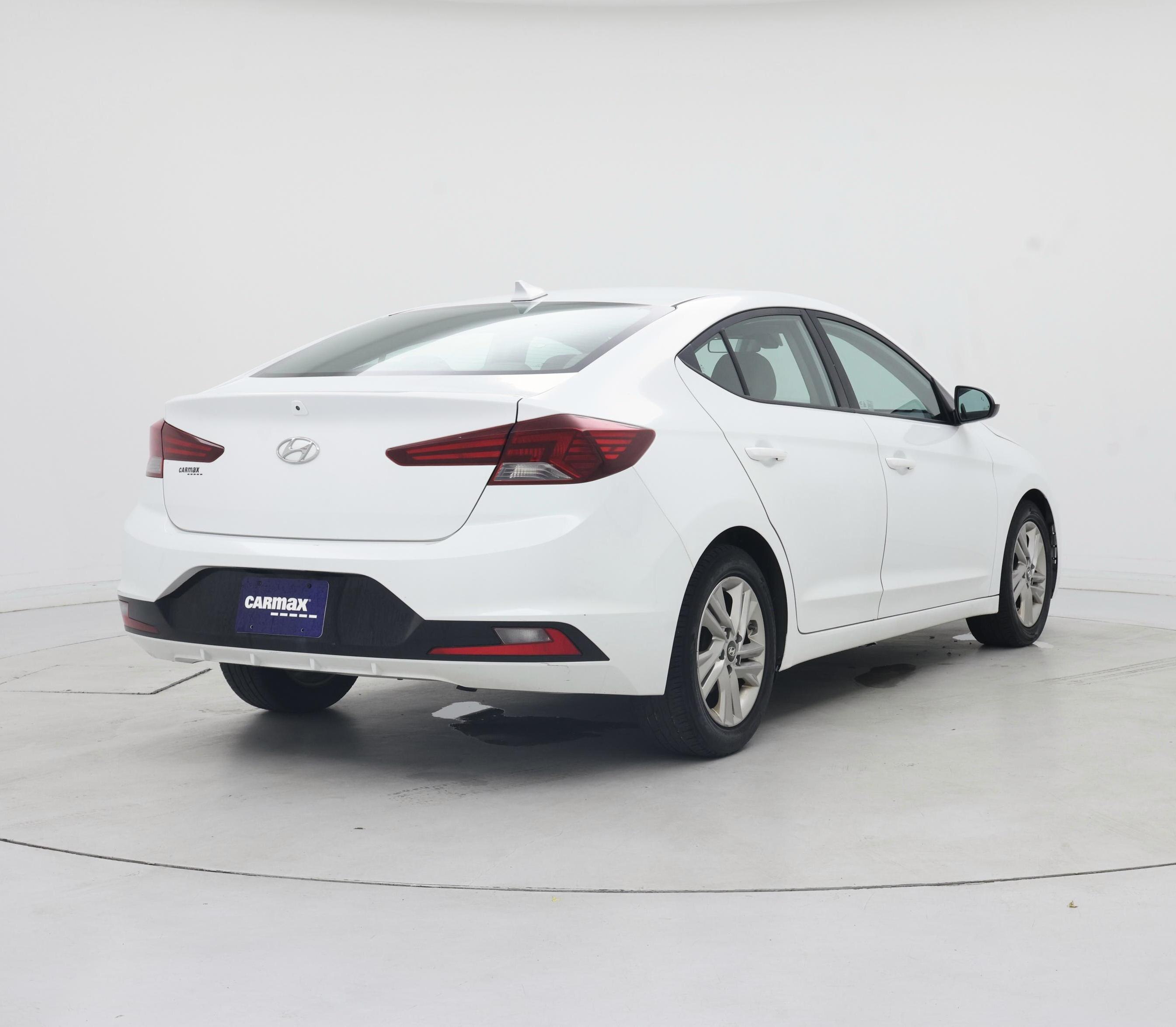Thumbnail: 2019 Hyundai Elantra - 8