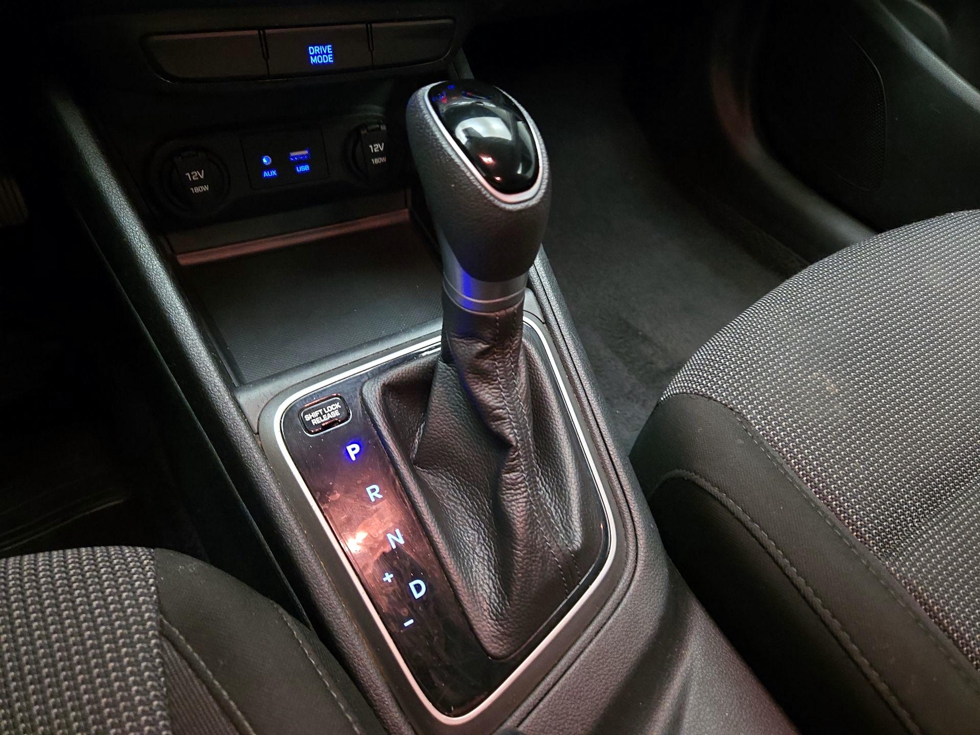 Thumbnail: 2019 Hyundai Accent - 17