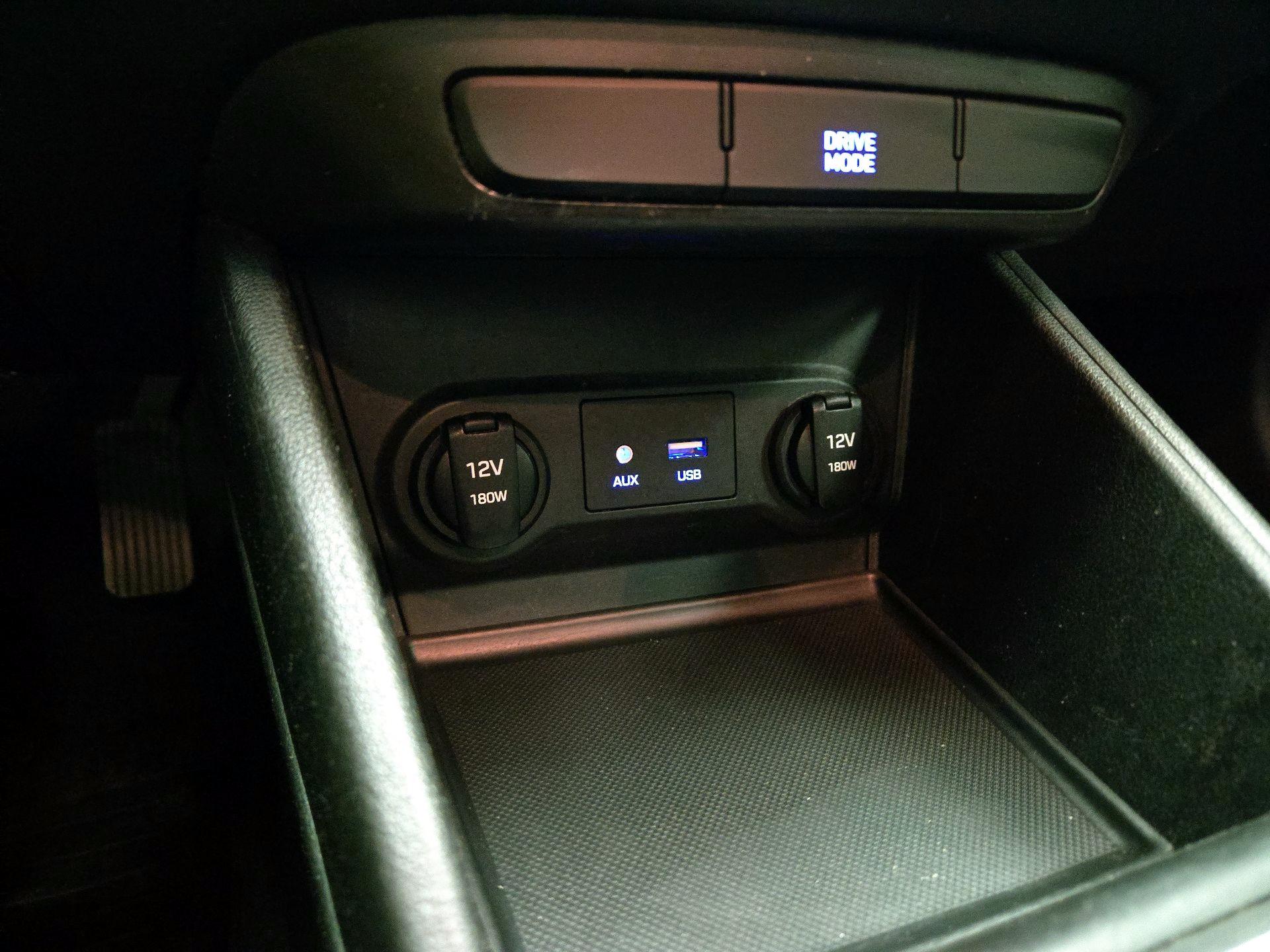 Thumbnail: 2019 Hyundai Accent - 18