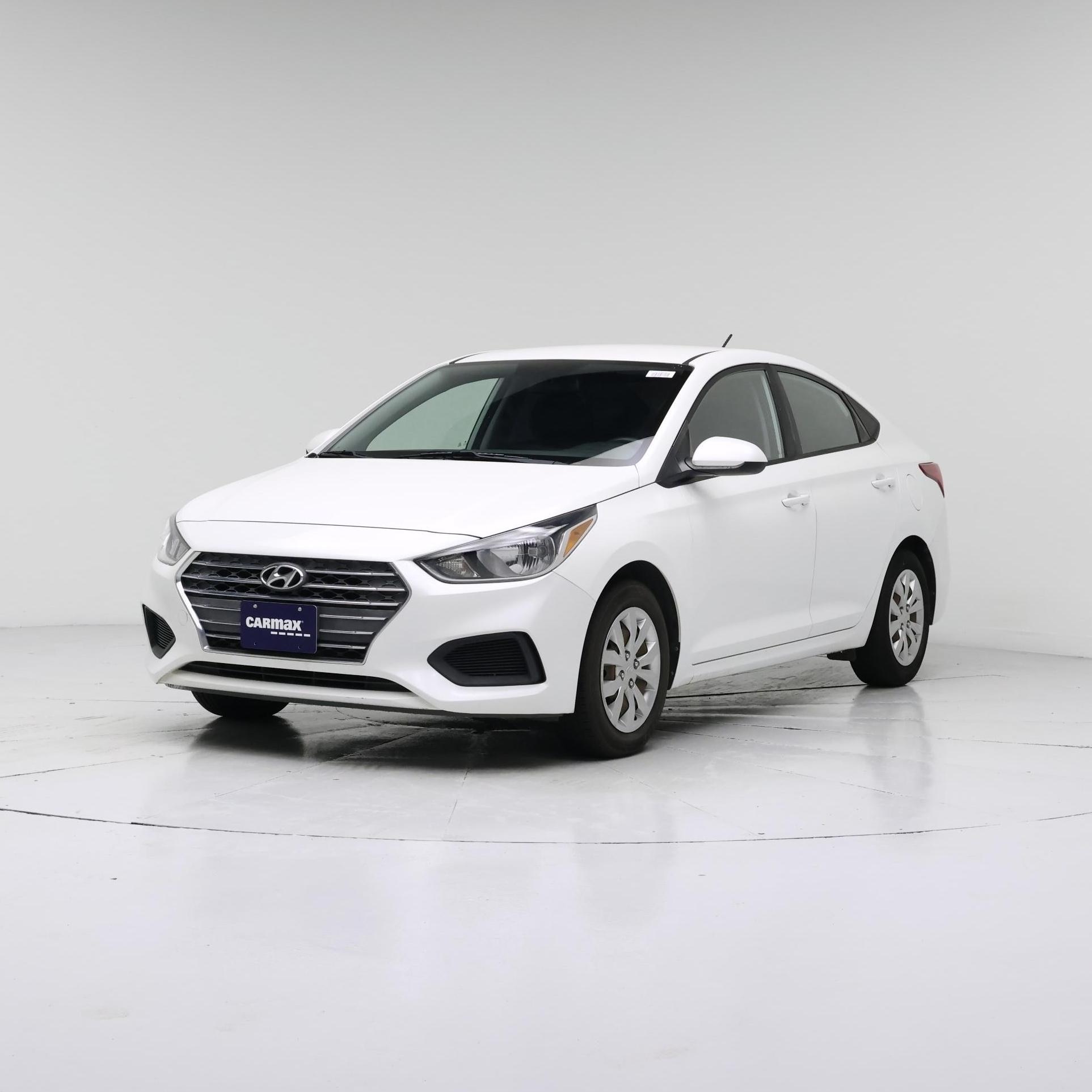 Thumbnail: 2019 Hyundai Accent - 4