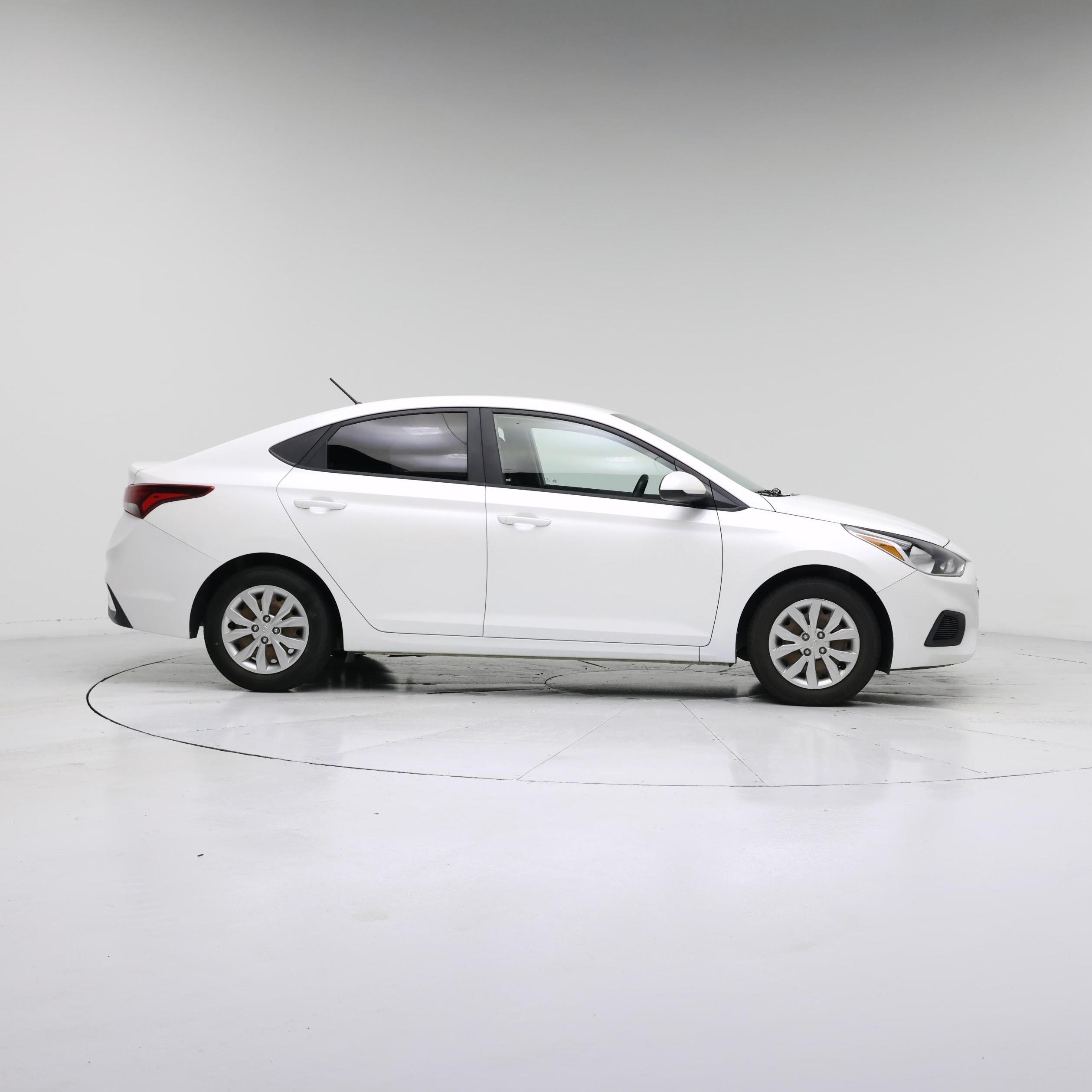 Thumbnail: 2019 Hyundai Accent - 7