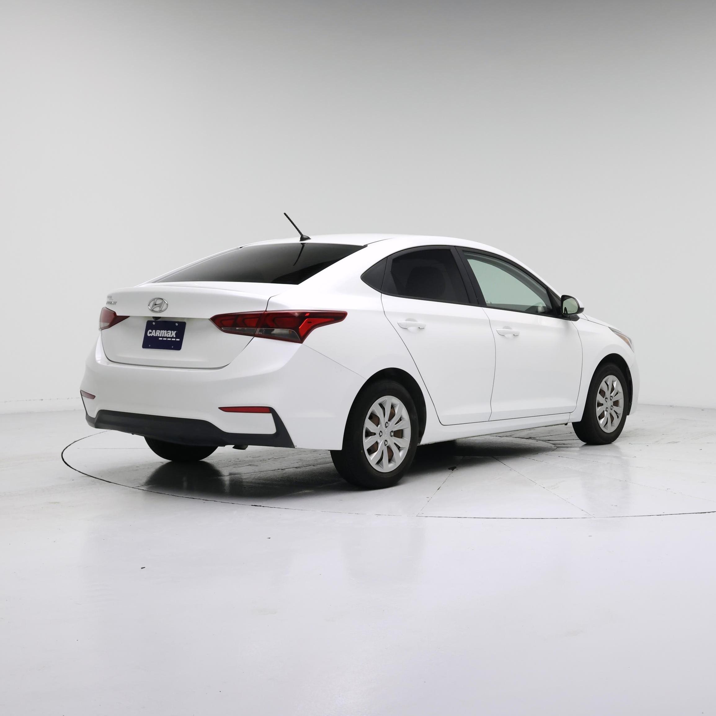 Thumbnail: 2019 Hyundai Accent - 8