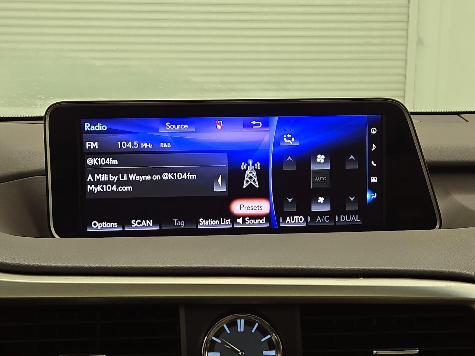2017 Lexus RX 350 - Photo 17