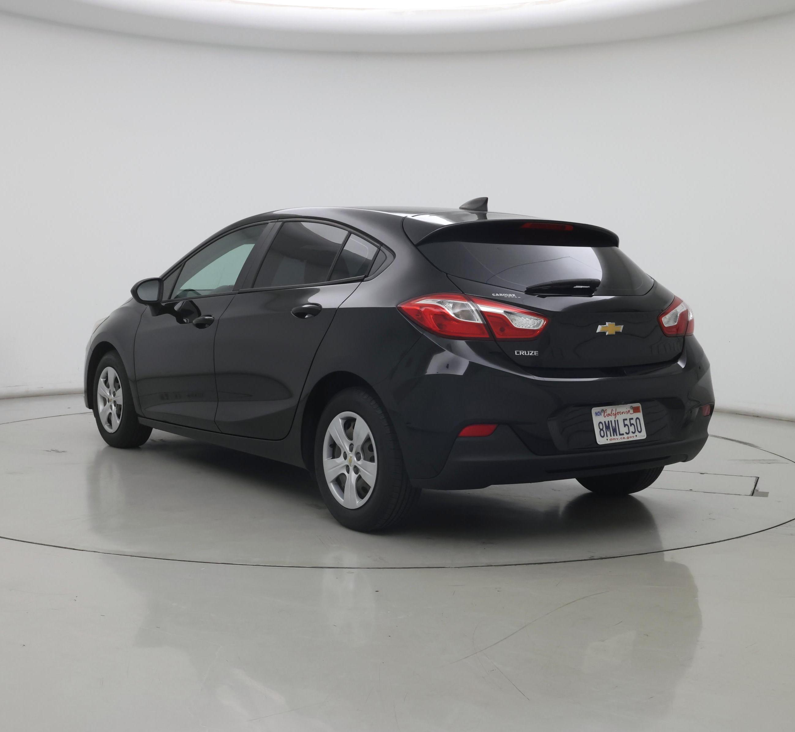 Thumbnail: 2019 Chevrolet Cruze - 2
