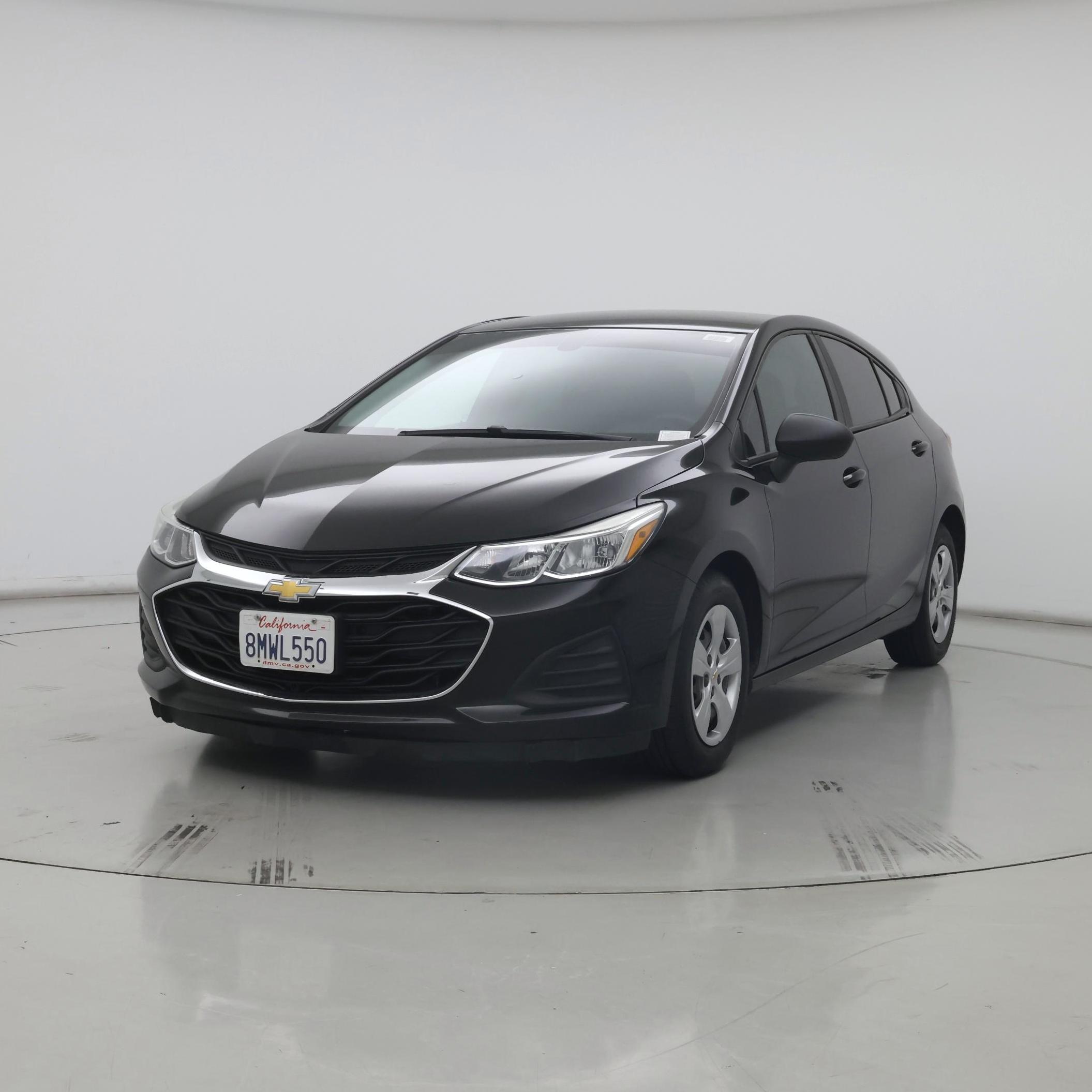 Thumbnail: 2019 Chevrolet Cruze - 4