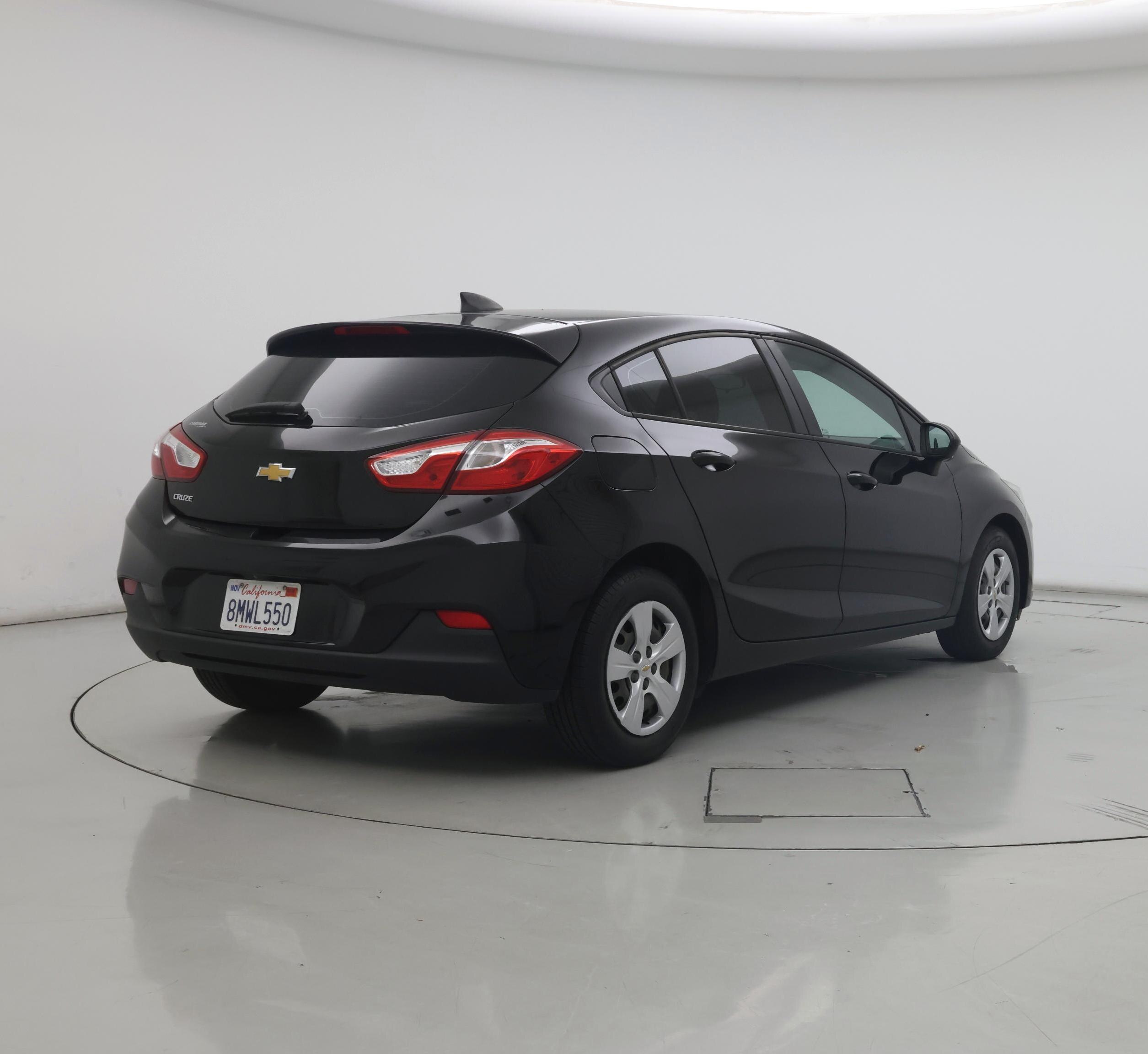 Thumbnail: 2019 Chevrolet Cruze - 8