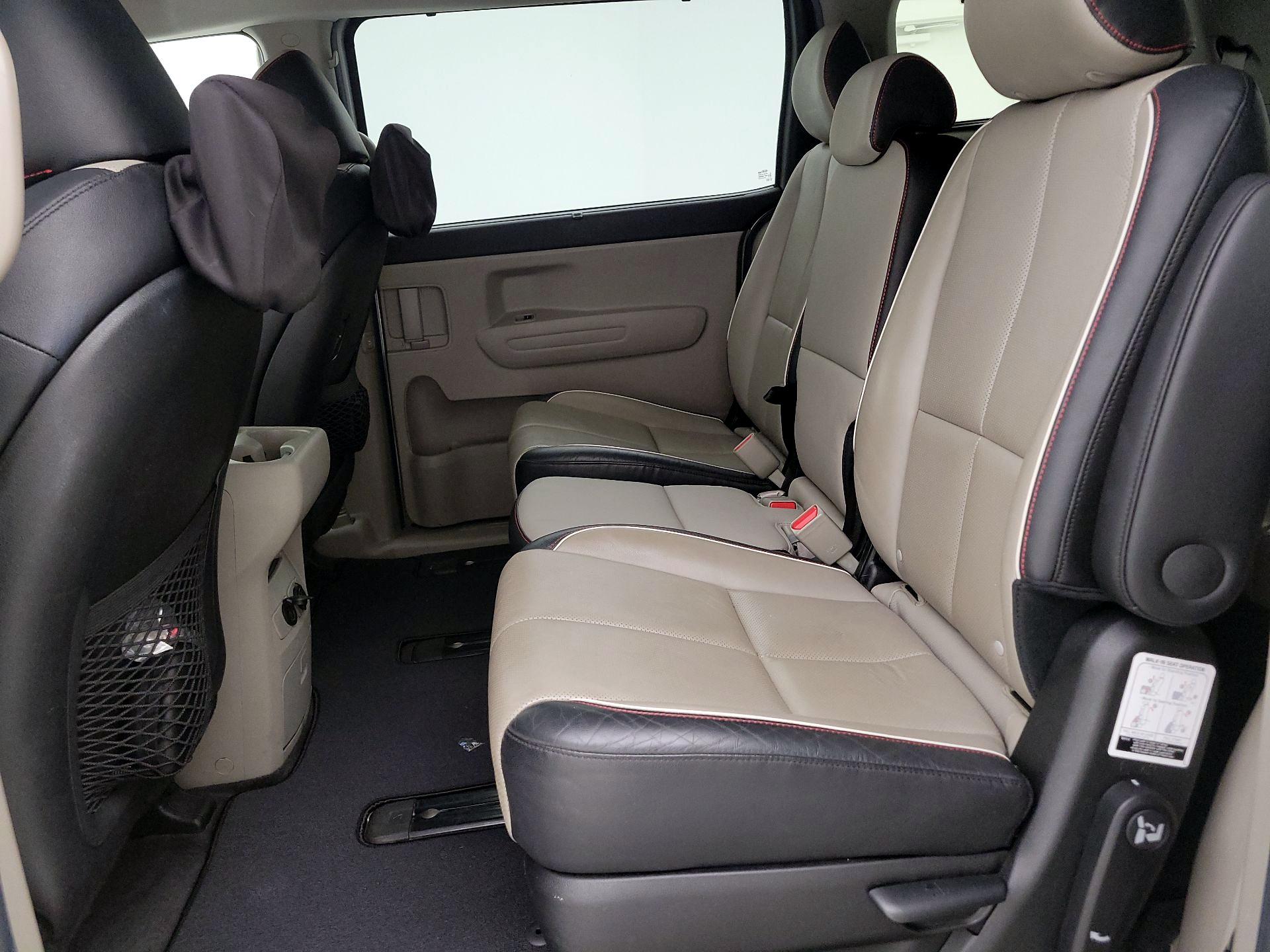 Thumbnail: 2020 Kia Sedona - 19