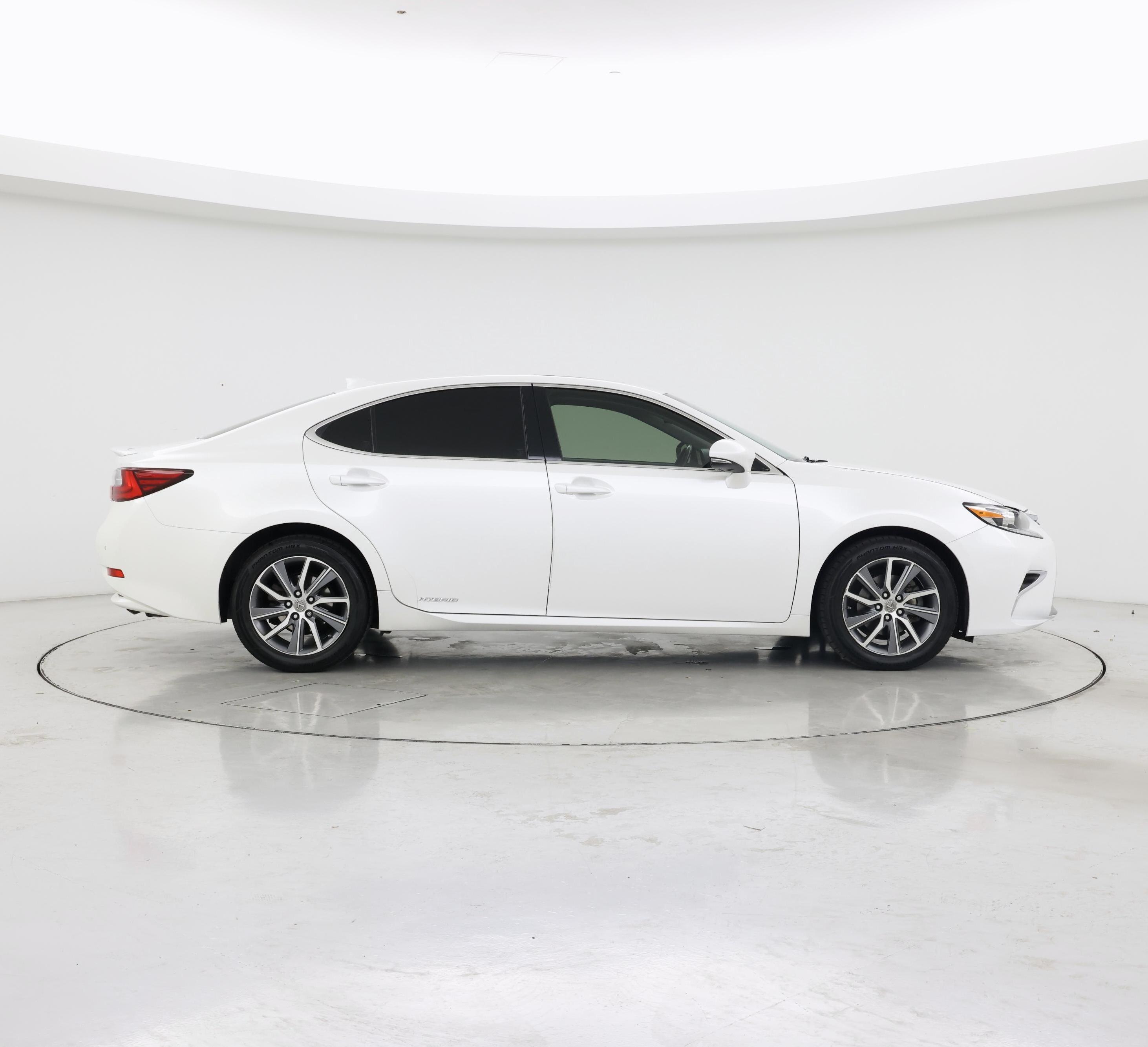 Thumbnail: 2018 Lexus ES - 7