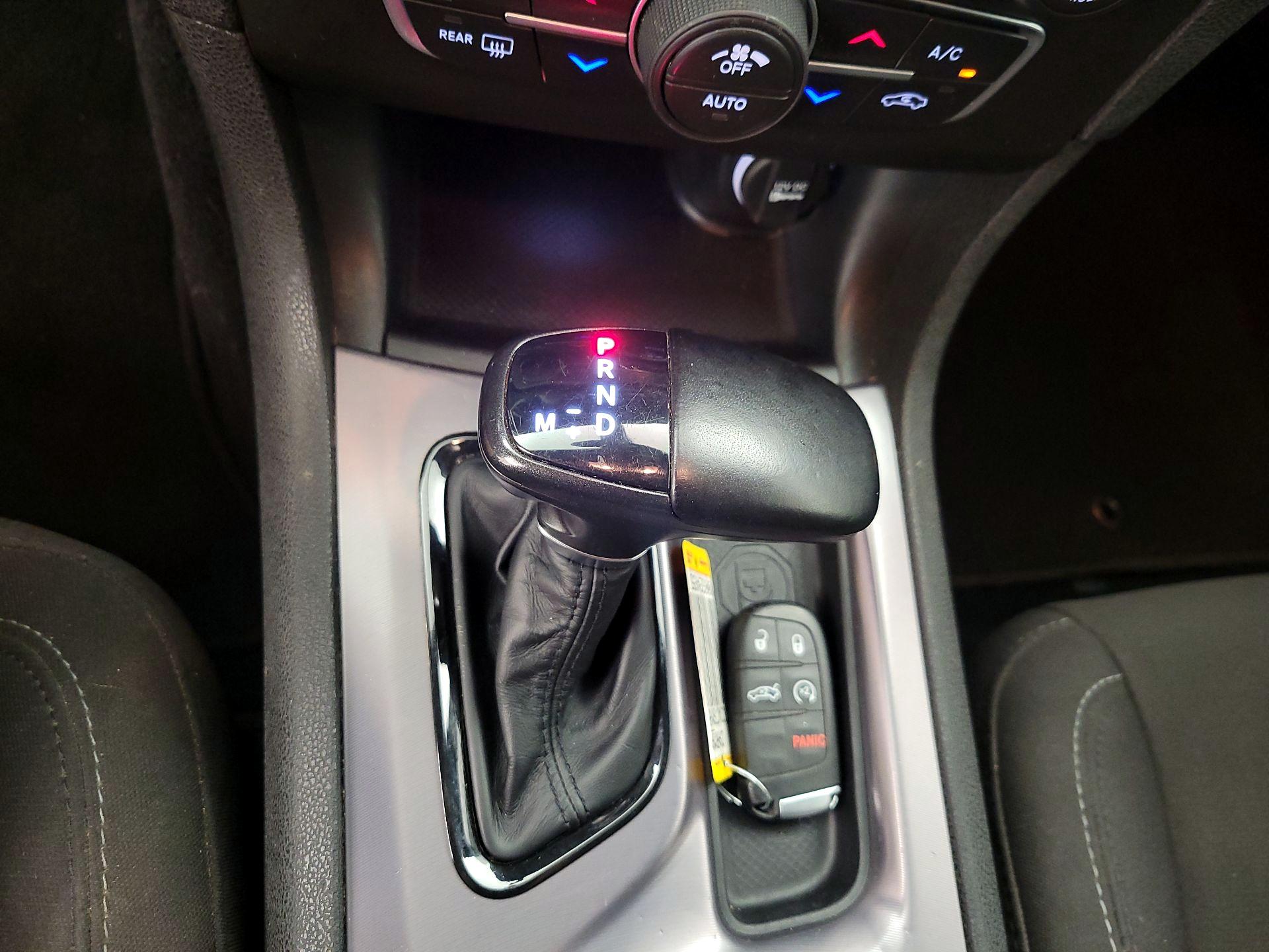 Thumbnail: 2021 Dodge Charger - 17
