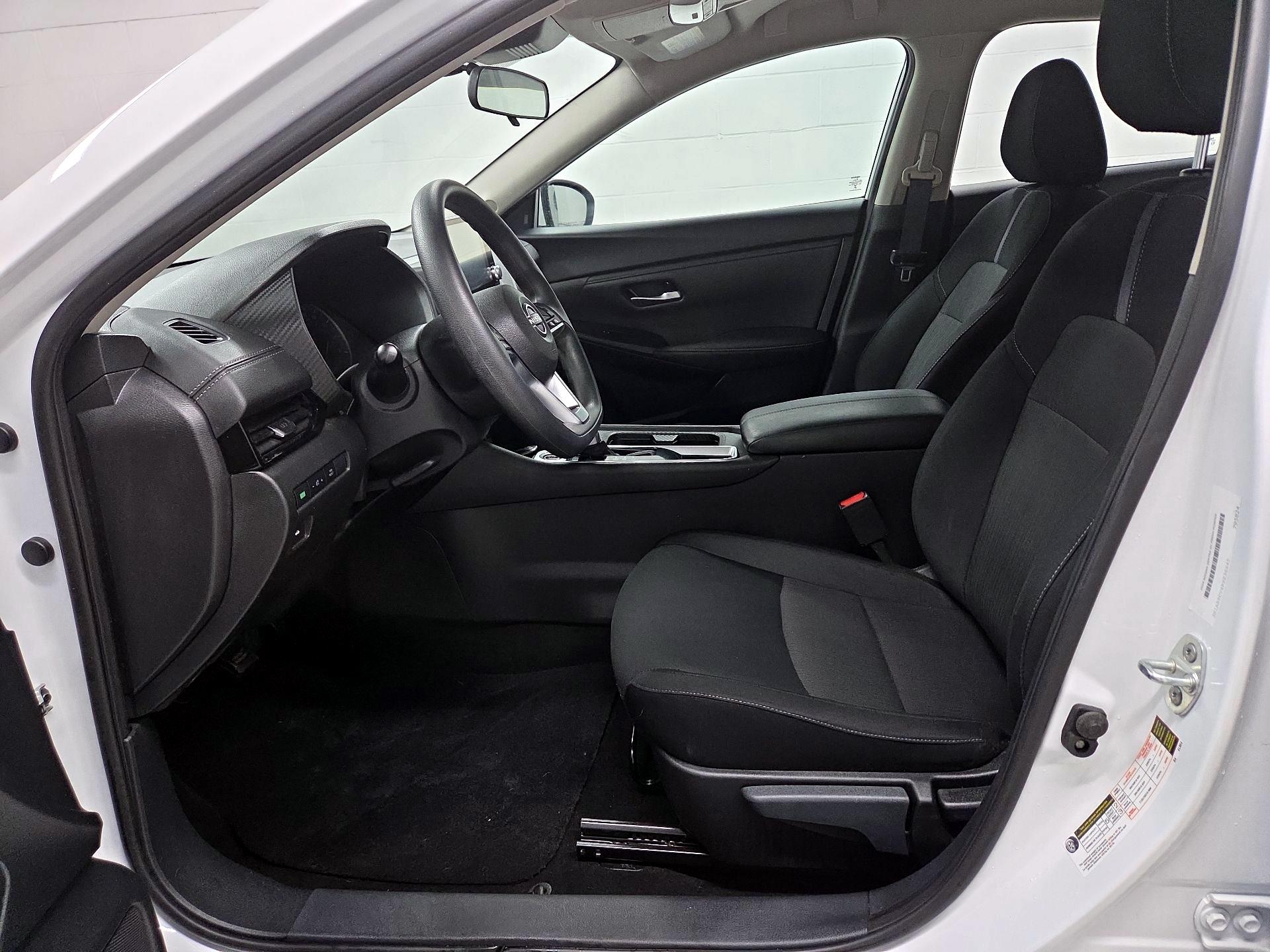 Thumbnail: 2024 Nissan Sentra - 9