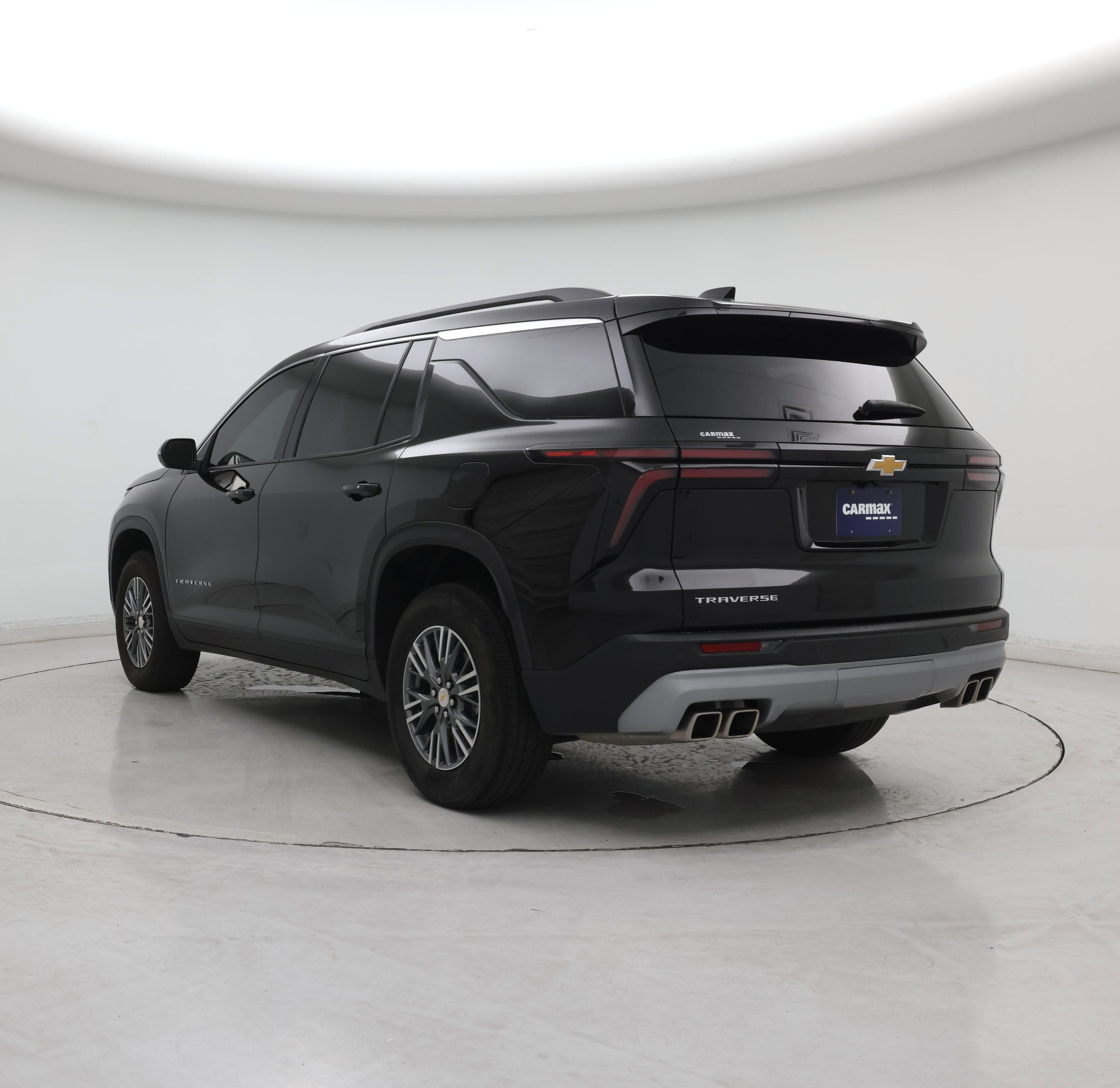 Thumbnail: 2025 Chevrolet Traverse - 2