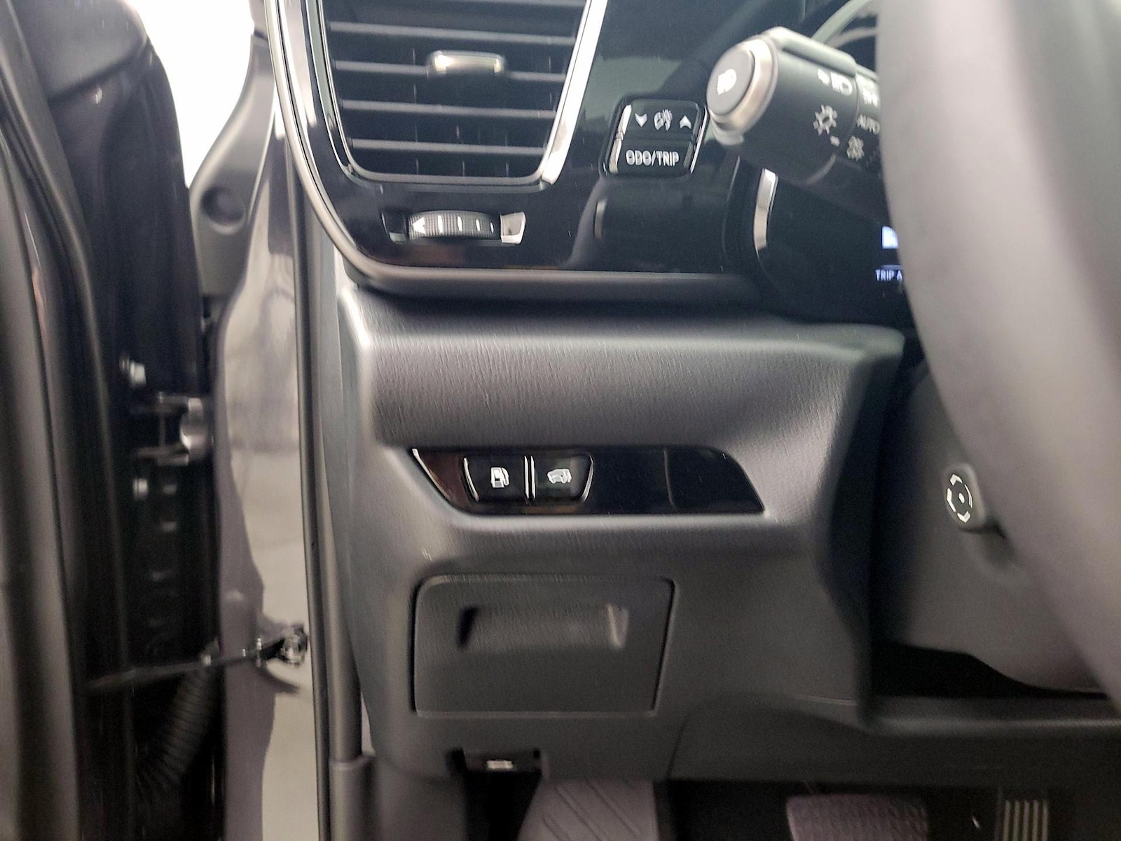 2025 Lexus NX 350 - Photo 14
