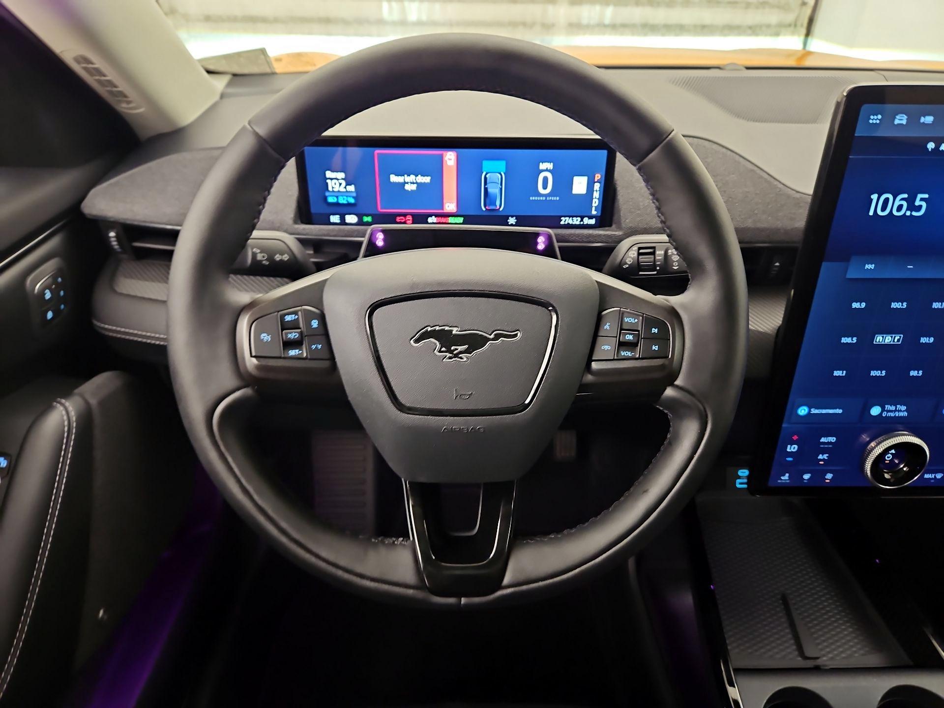 Thumbnail: 2022 Ford Mustang Mach-E - 10