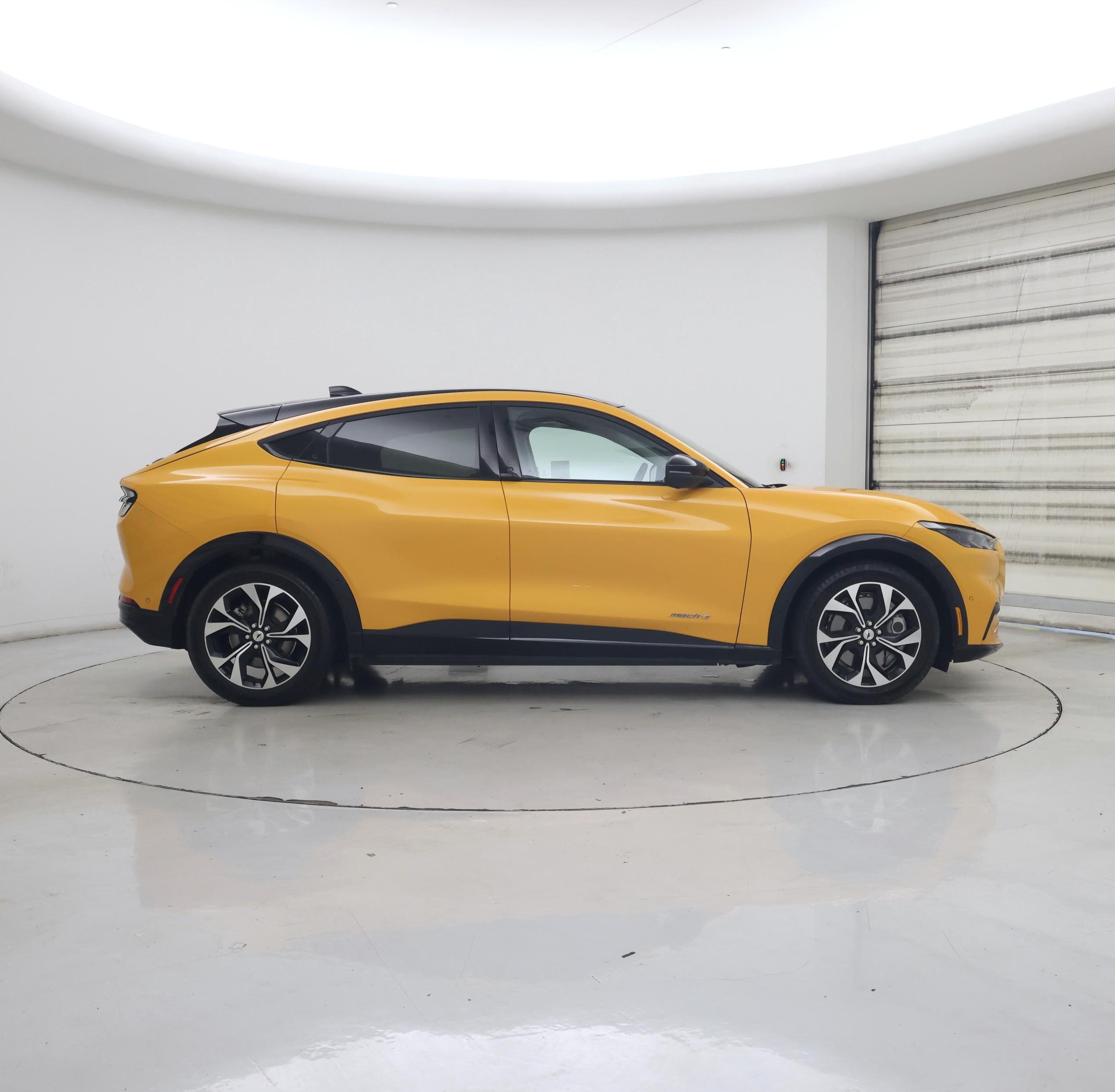 Thumbnail: 2022 Ford Mustang Mach-E - 7