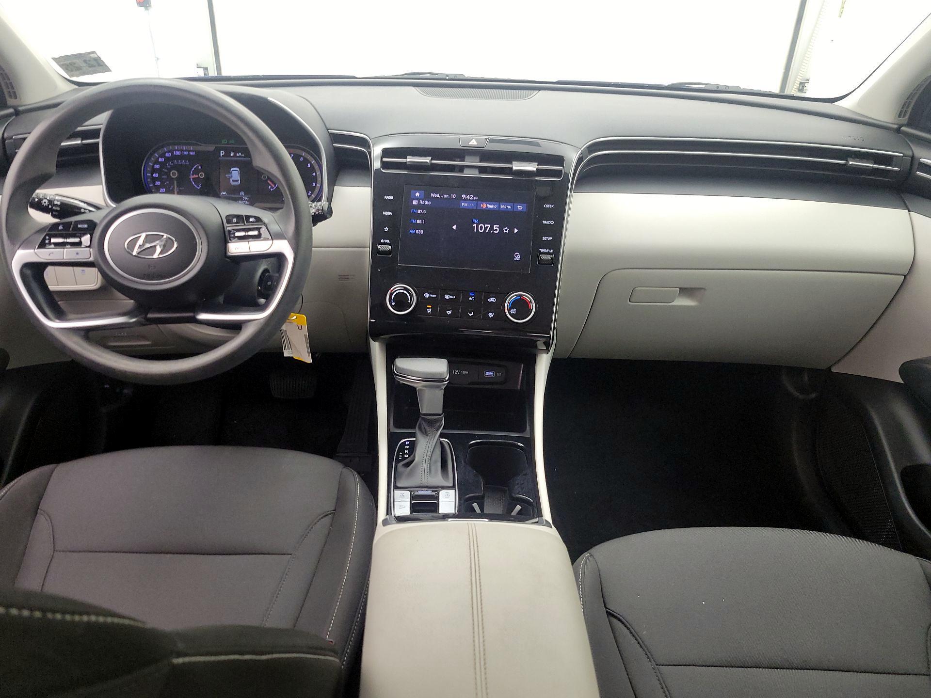 Thumbnail: 2022 Hyundai Tucson - 9