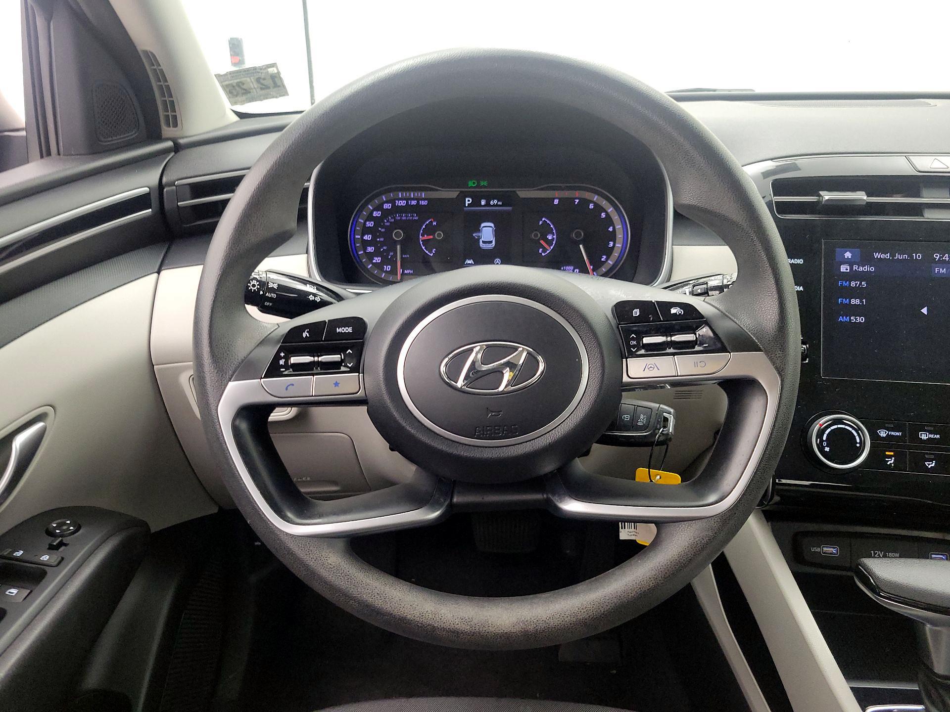 Thumbnail: 2022 Hyundai Tucson - 10