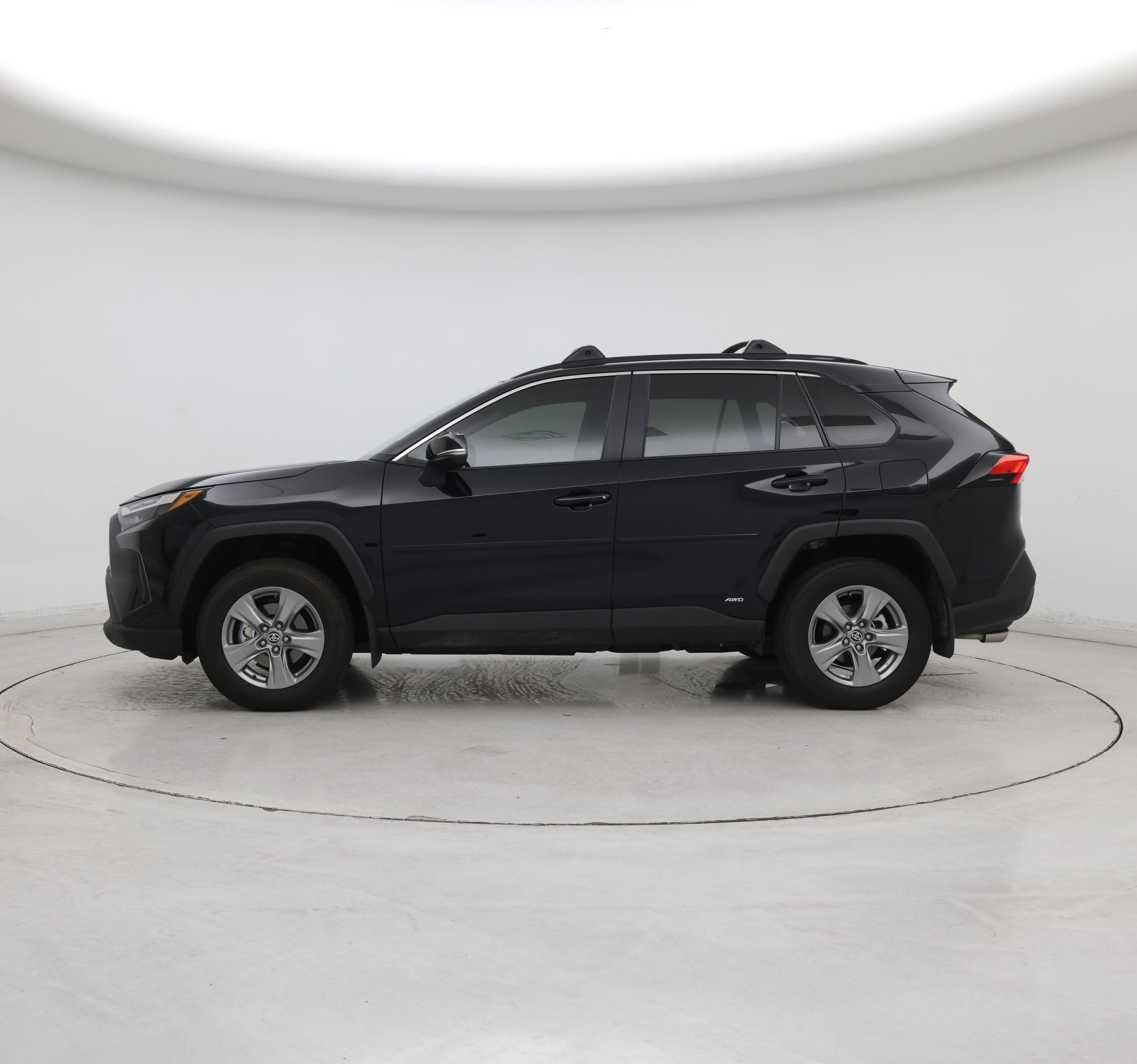 Thumbnail: 2023 Toyota RAV4 - 3